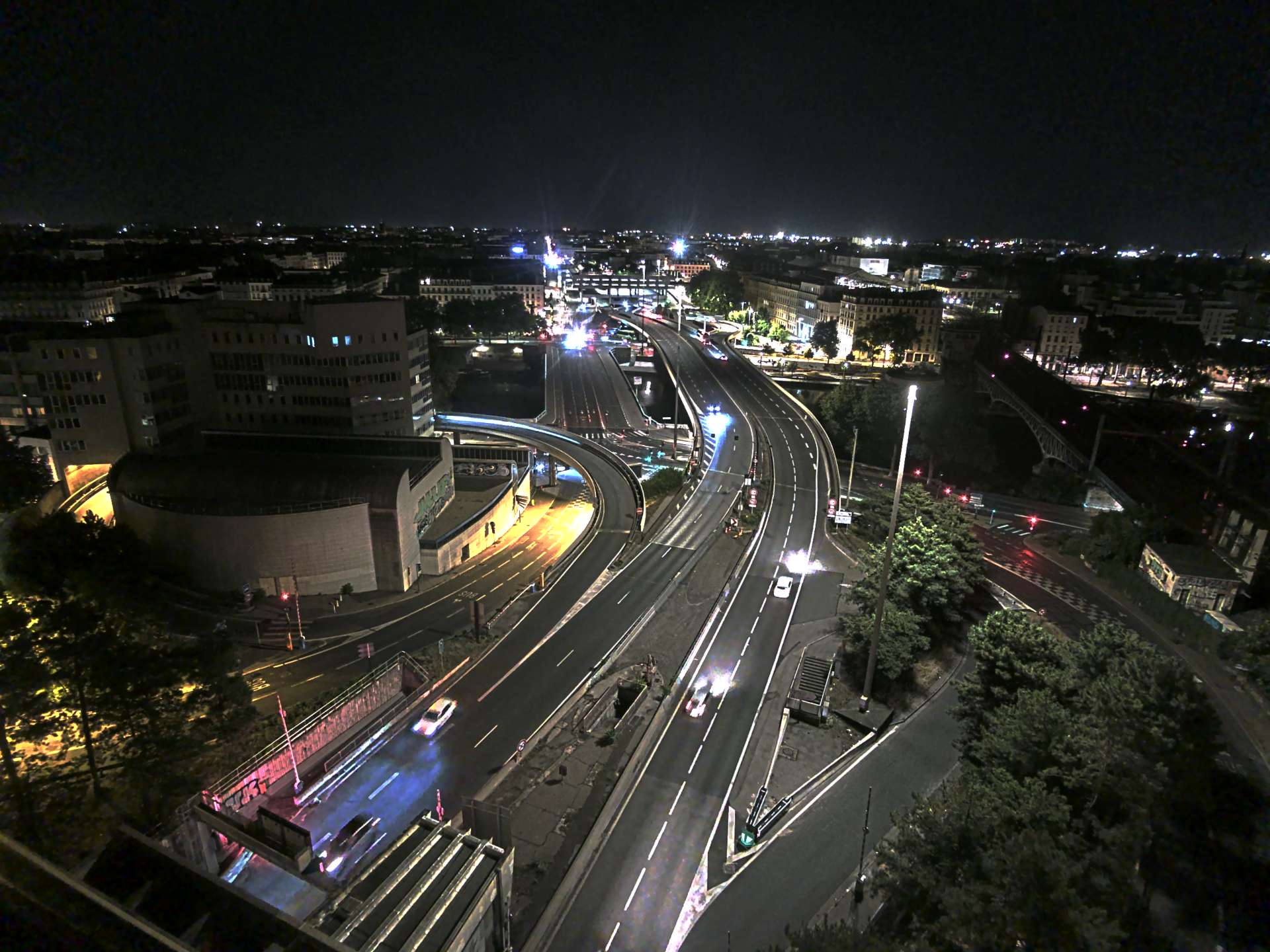 Caméra autoroute à Lyon Perrache à l'entrée Sud du Tunnel sous Fourvière, en direction de Marseille
