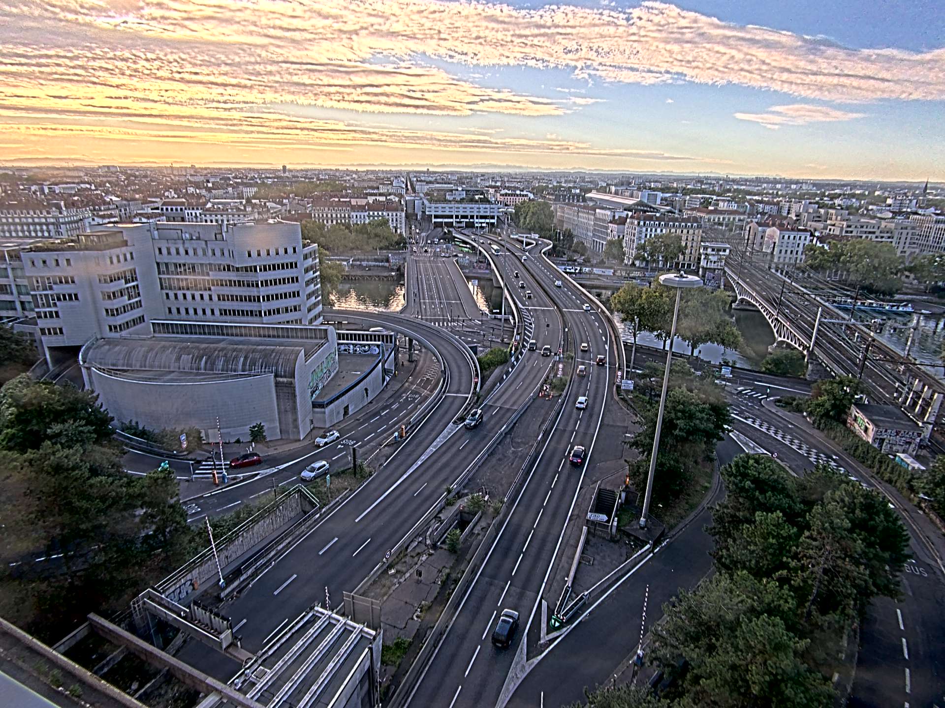Caméra autoroute à Lyon Perrache à l'entrée Sud du Tunnel sous Fourvière, en direction de Marseille