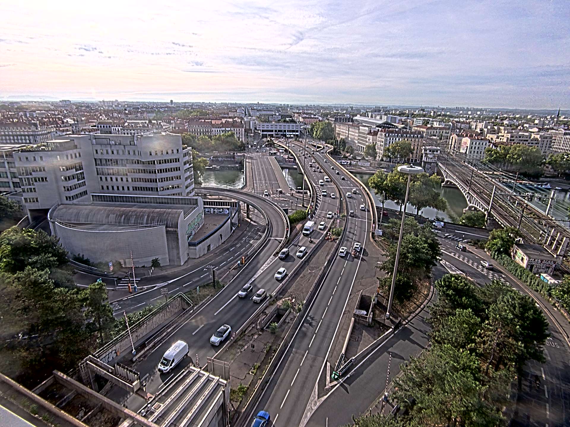 Caméra autoroute à Lyon Perrache à l'entrée Sud du Tunnel sous Fourvière, en direction de Marseille