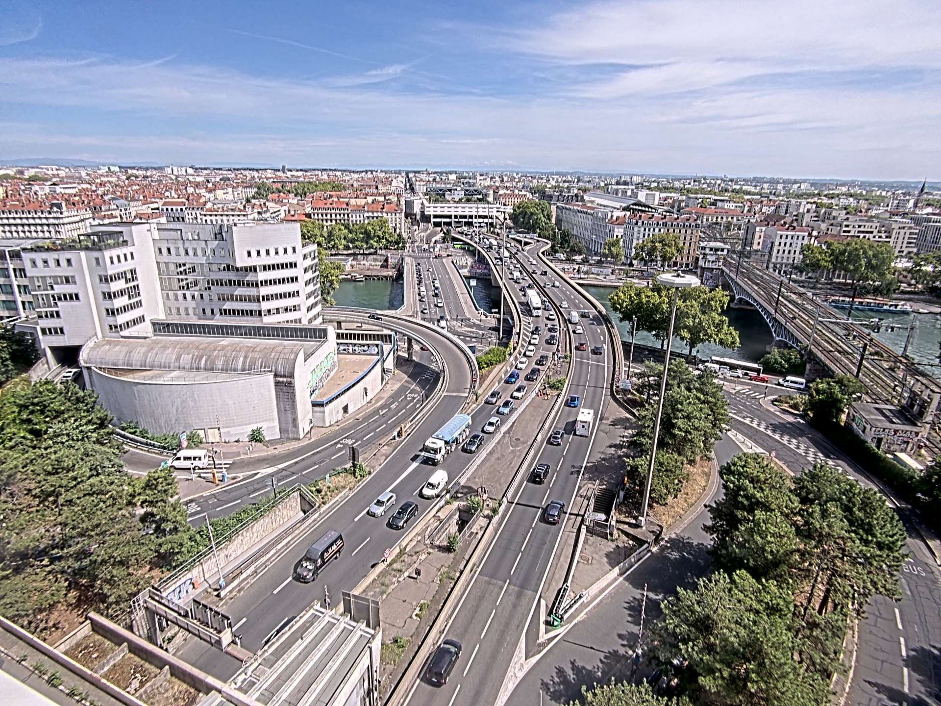 Caméra autoroute à Lyon Perrache à l'entrée Sud du Tunnel sous Fourvière, en direction de Marseille