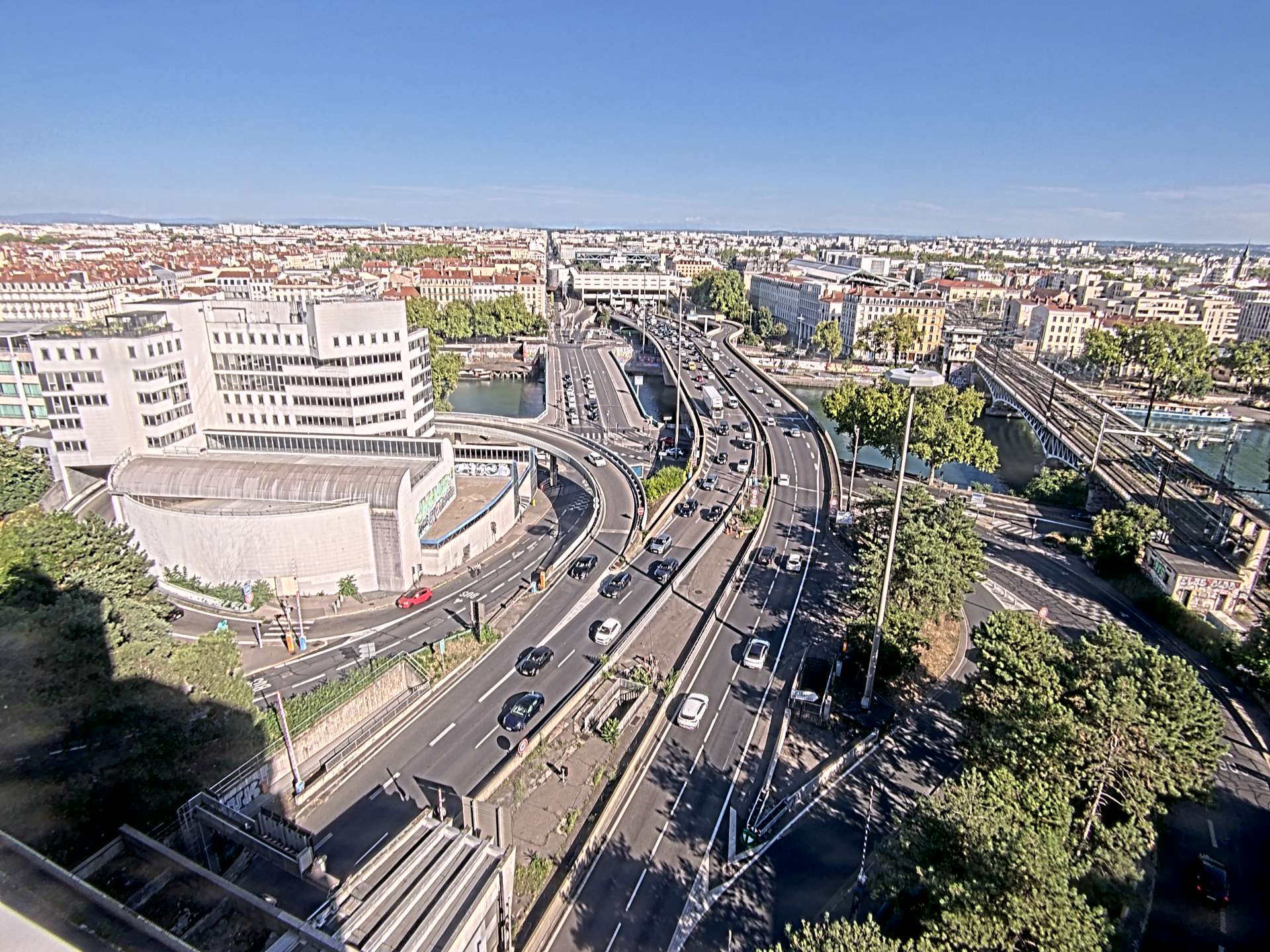 Caméra autoroute à Lyon Perrache à l'entrée Sud du Tunnel sous Fourvière, en direction de Marseille