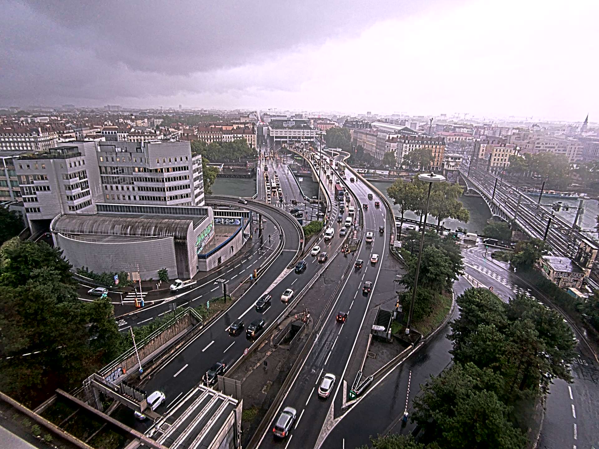 Caméra autoroute à Lyon Perrache à l'entrée Sud du Tunnel sous Fourvière, en direction de Marseille