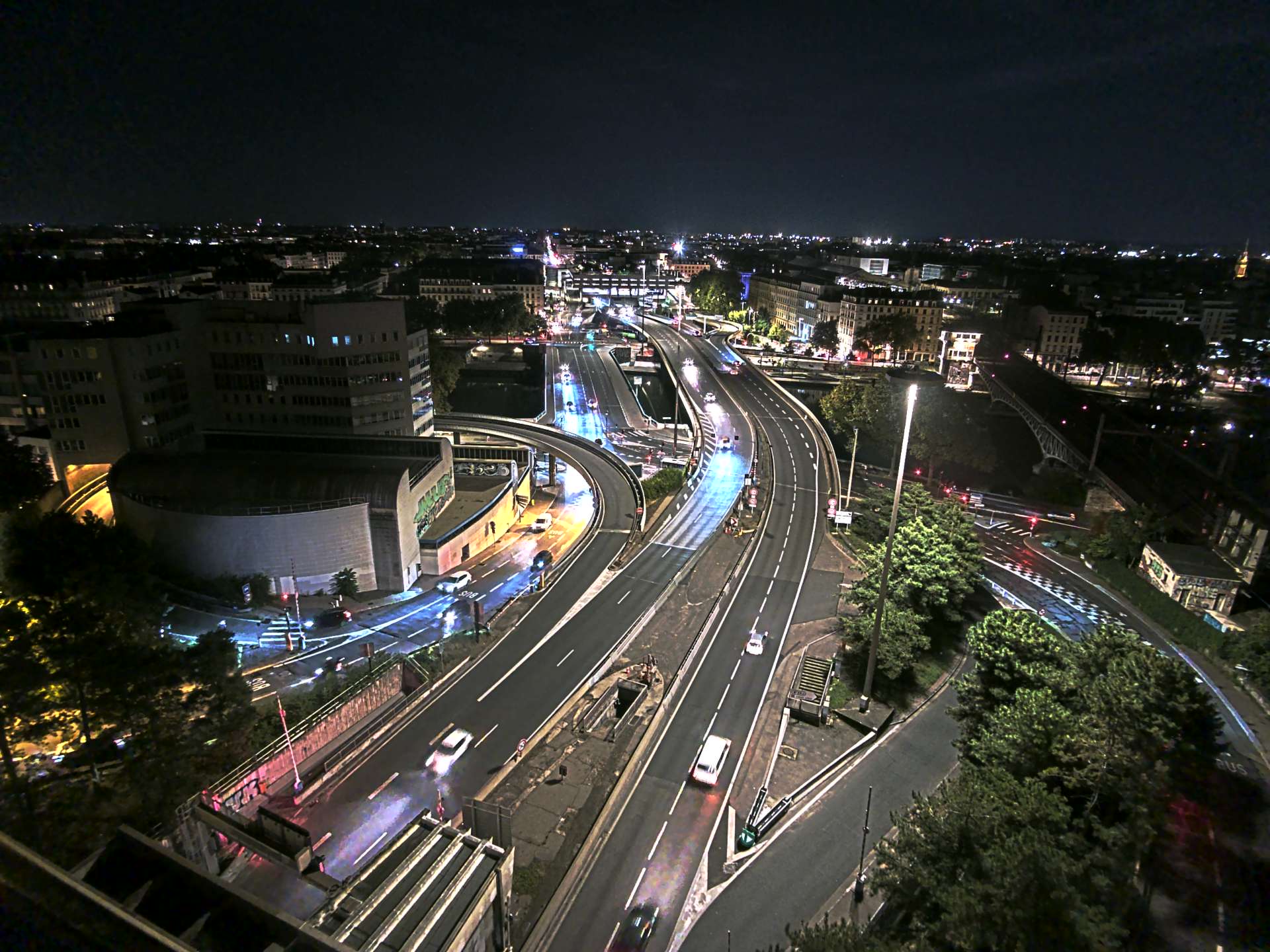 Caméra autoroute à Lyon Perrache à l'entrée Sud du Tunnel sous Fourvière, en direction de Marseille