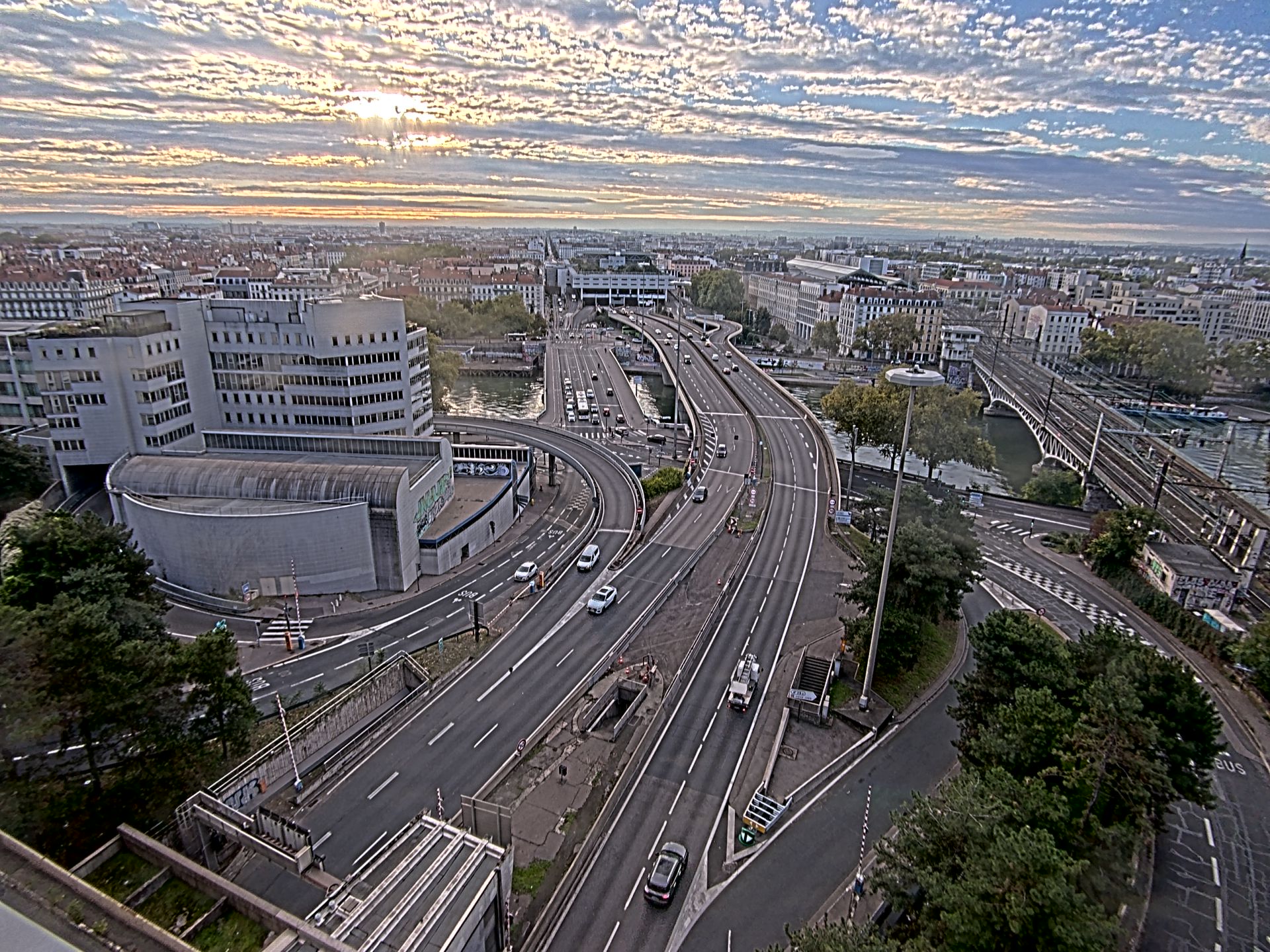 Caméra autoroute à Lyon Perrache à l'entrée Sud du Tunnel sous Fourvière, en direction de Marseille