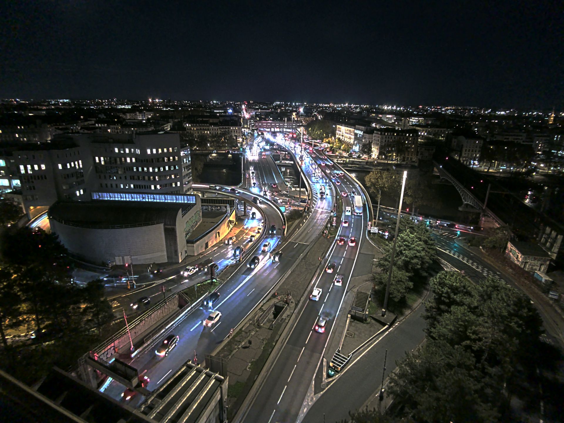 Caméra autoroute à Lyon Perrache à l'entrée Sud du Tunnel sous Fourvière, en direction de Marseille