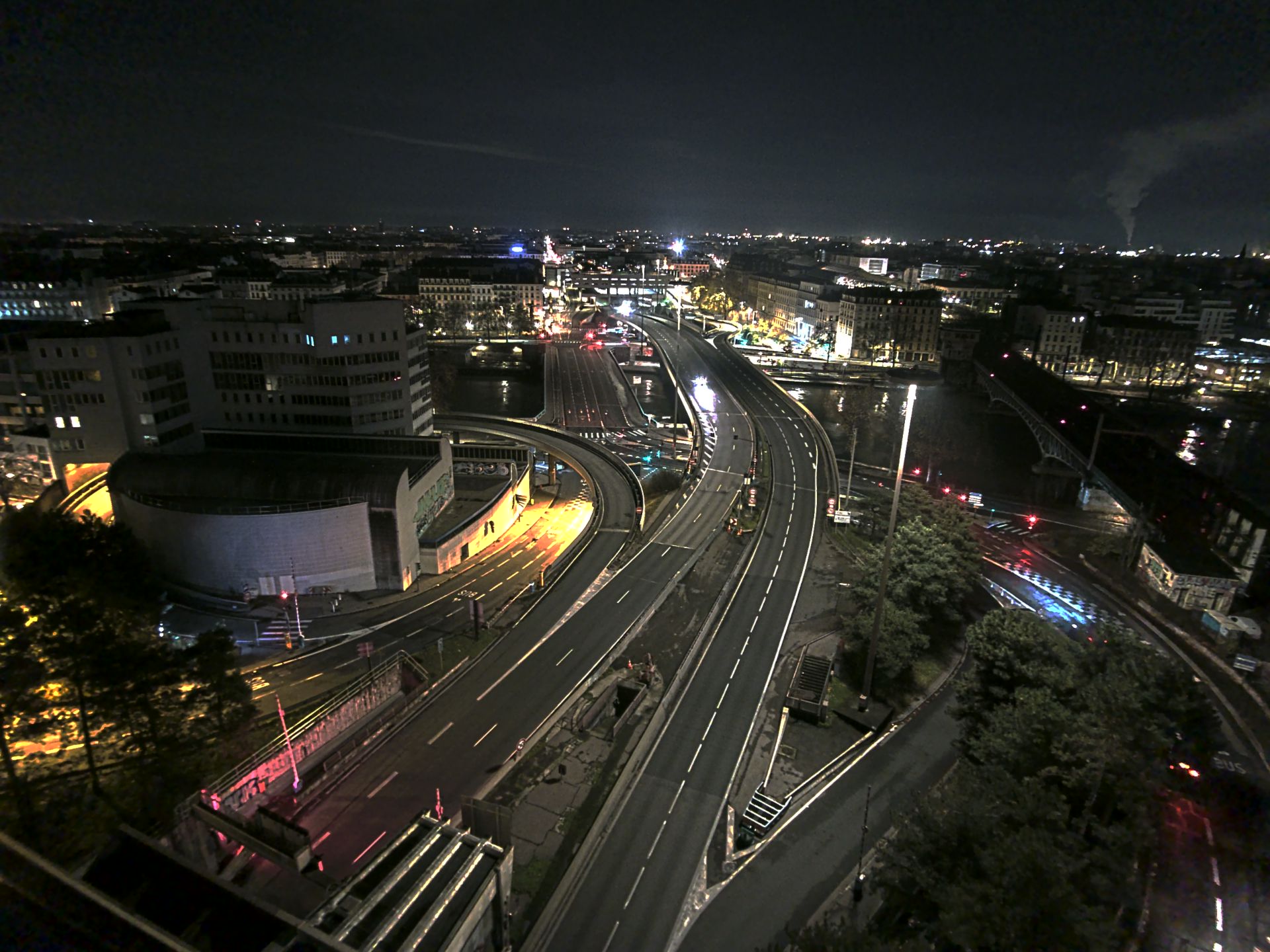 Caméra autoroute à Lyon Perrache à l'entrée Sud du Tunnel sous Fourvière, en direction de Marseille