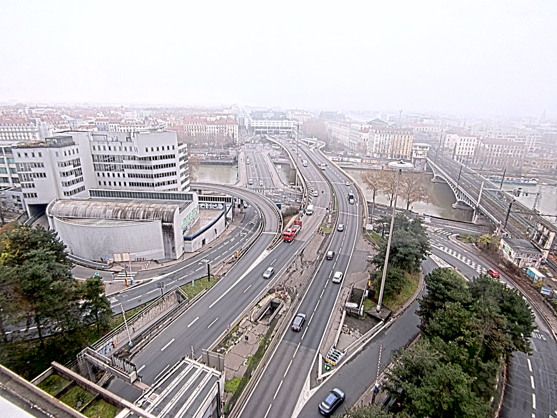 Caméra autoroute à Lyon Perrache à l'entrée Sud du Tunnel sous Fourvière, en direction de Marseille