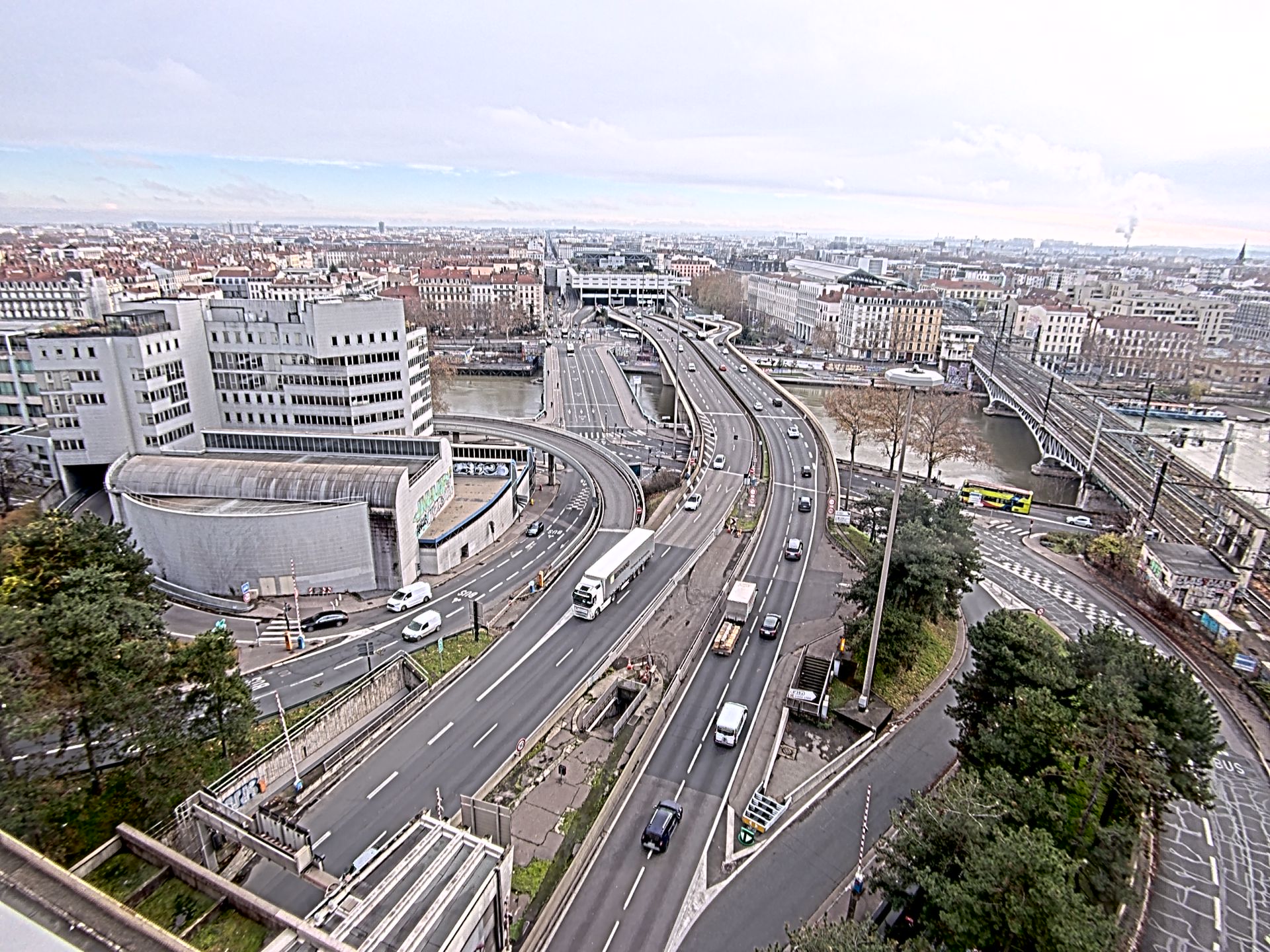 Caméra autoroute à Lyon Perrache à l'entrée Sud du Tunnel sous Fourvière, en direction de Marseille