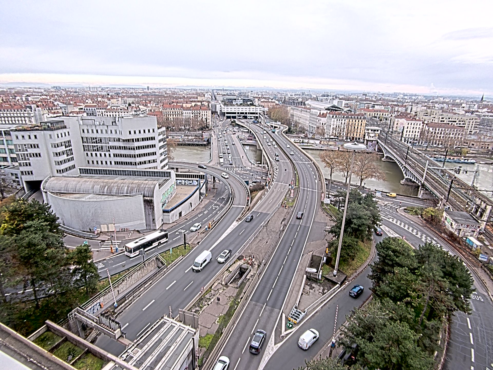 Caméra autoroute à Lyon Perrache à l'entrée Sud du Tunnel sous Fourvière, en direction de Marseille