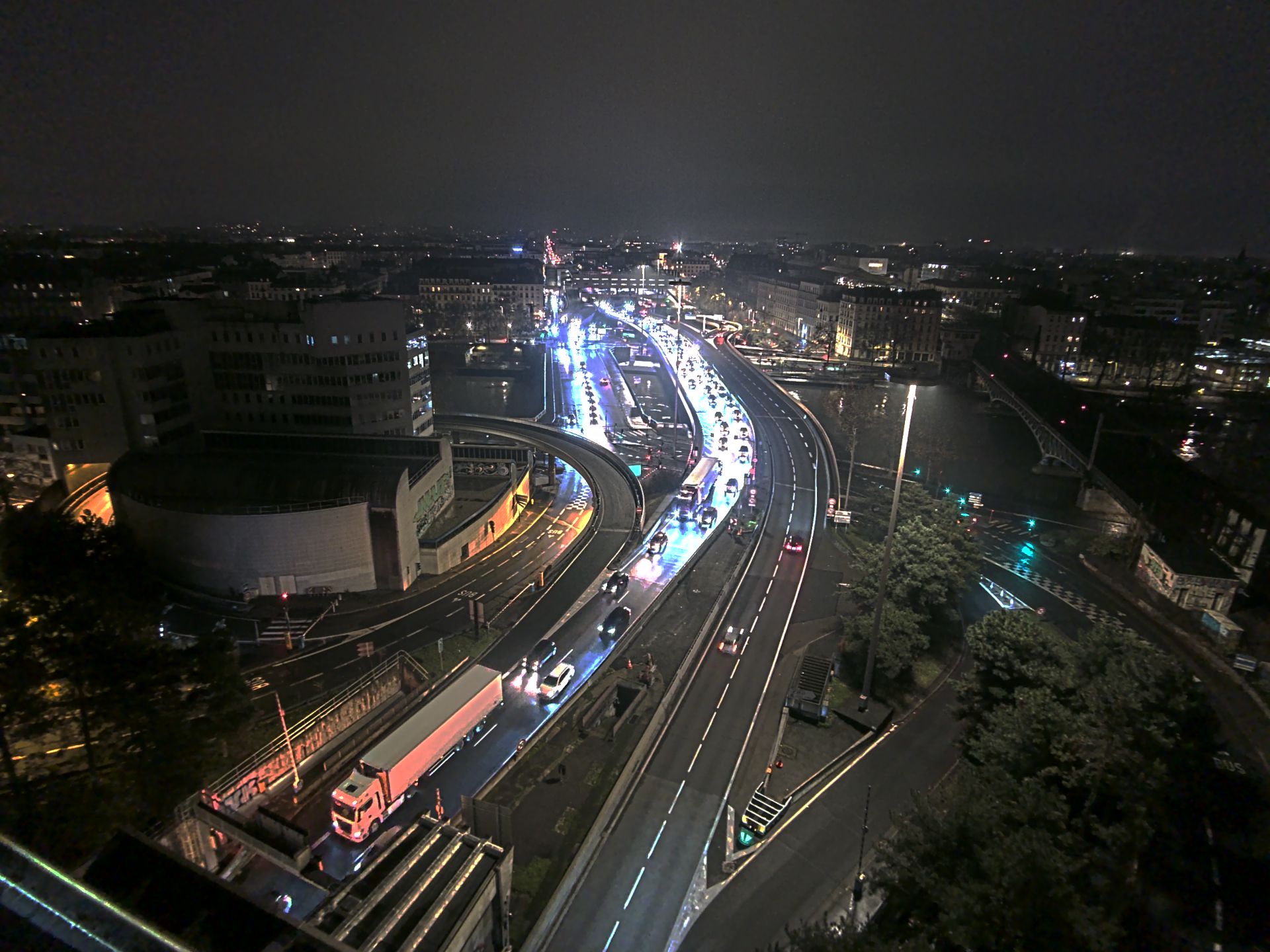 Caméra autoroute à Lyon Perrache à l'entrée Sud du Tunnel sous Fourvière, en direction de Marseille