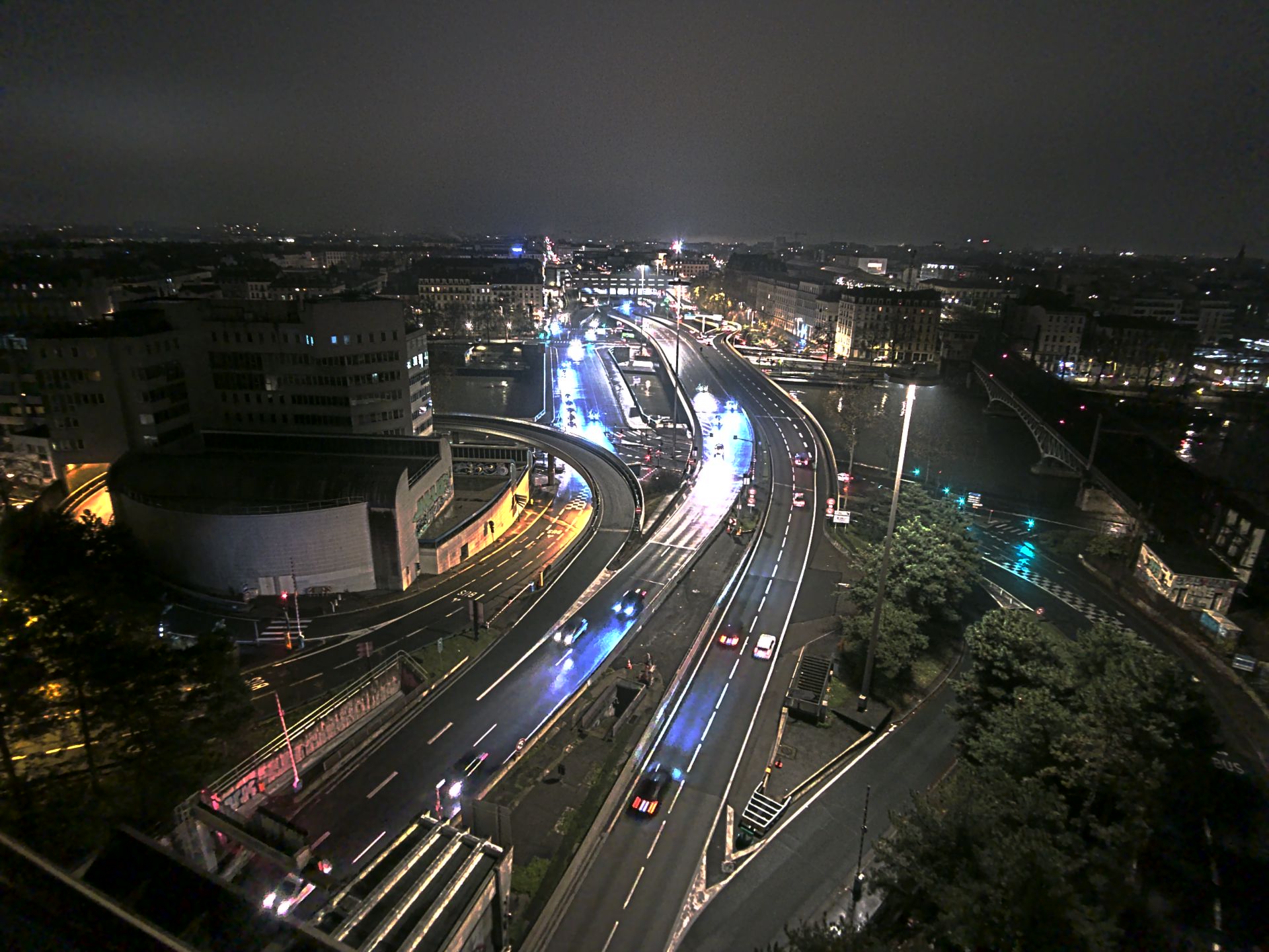 Caméra autoroute à Lyon Perrache à l'entrée Sud du Tunnel sous Fourvière, en direction de Marseille