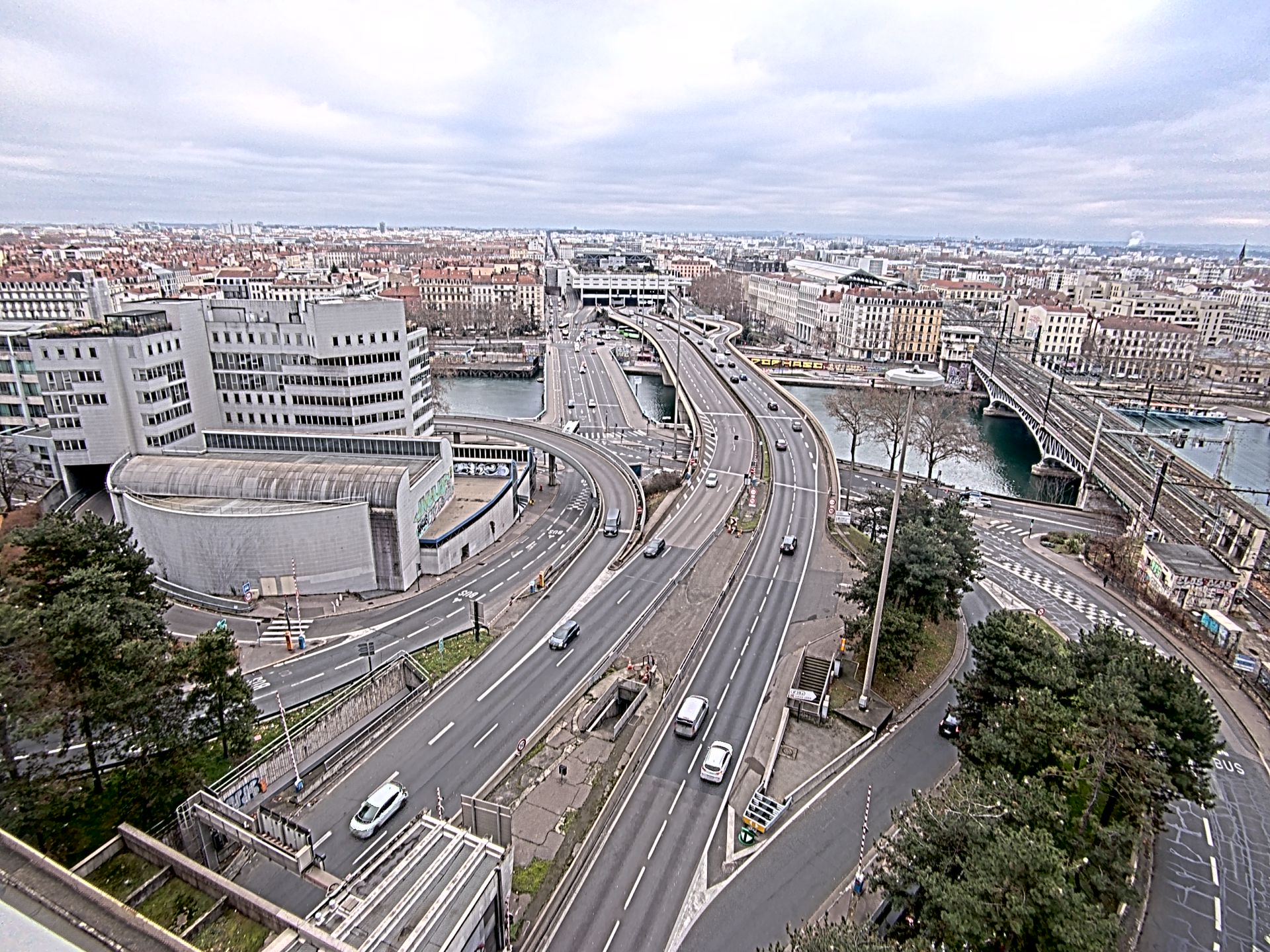 Caméra autoroute à Lyon Perrache à l'entrée Sud du Tunnel sous Fourvière, en direction de Marseille