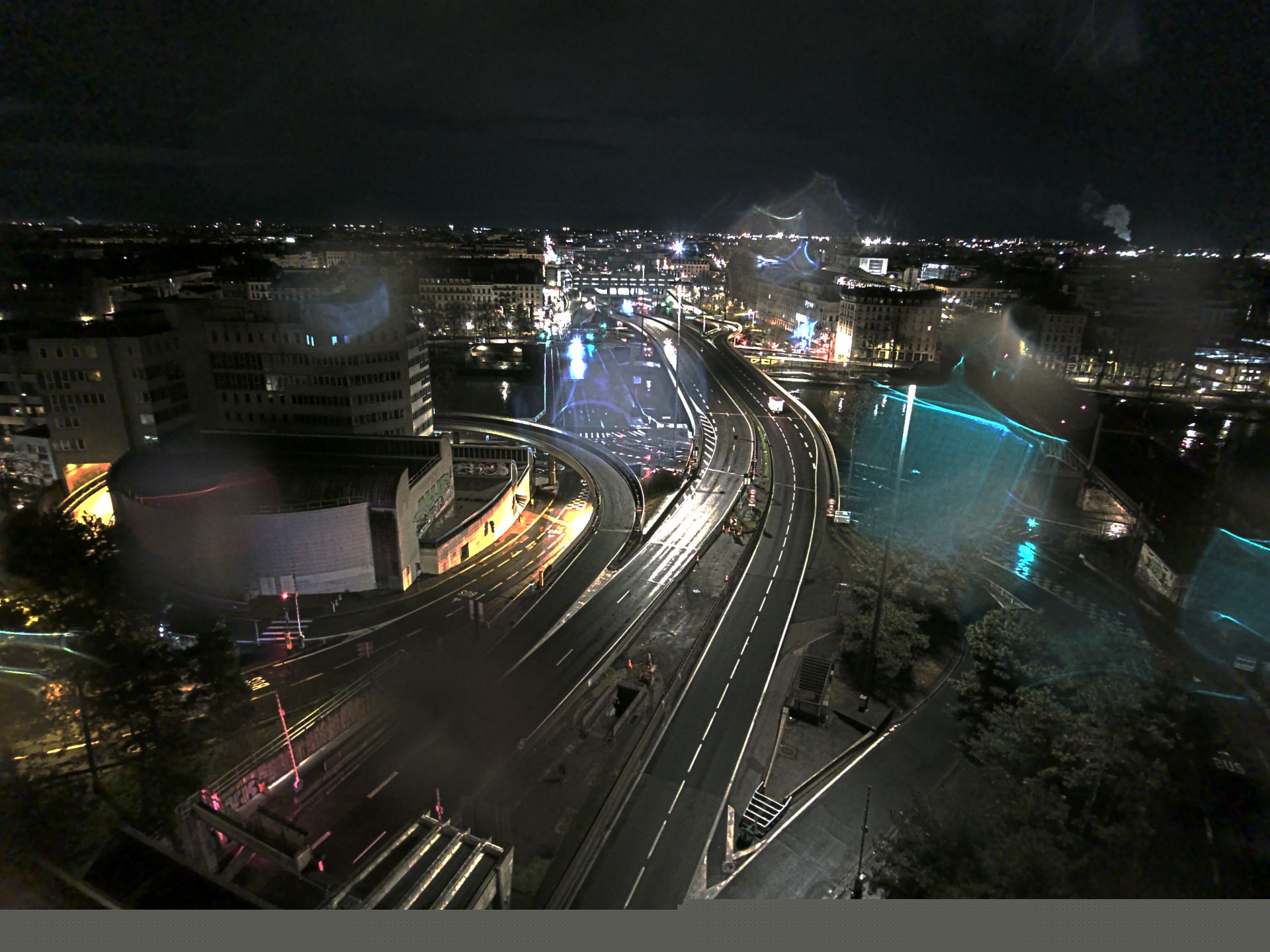 Caméra autoroute à Lyon Perrache à l'entrée Sud du Tunnel sous Fourvière, en direction de Marseille