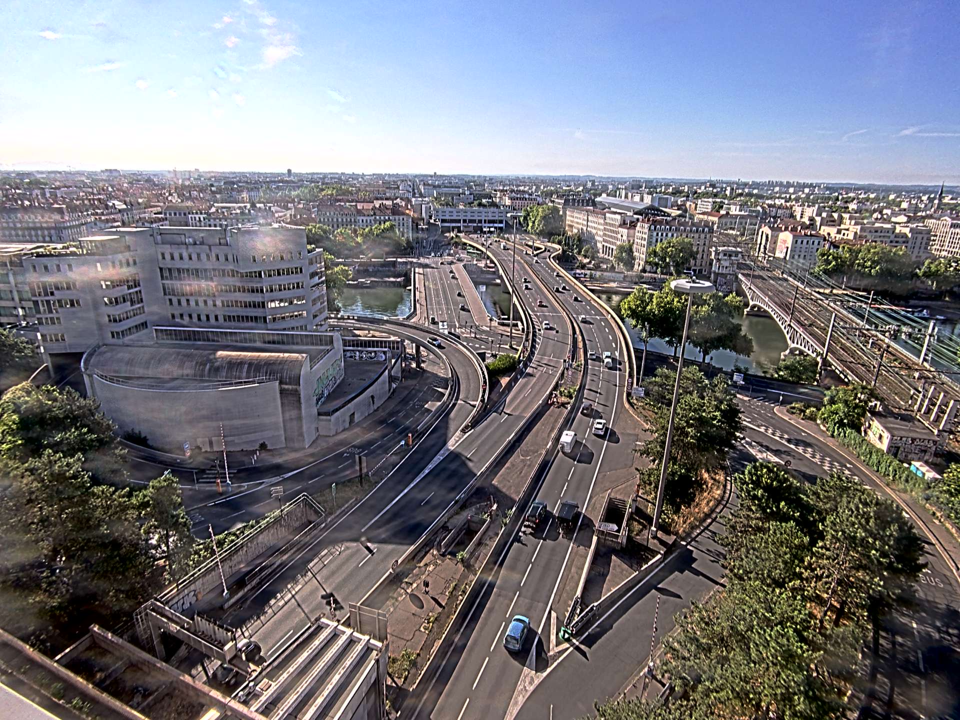 Caméra autoroute à Lyon Perrache à l'entrée Sud du Tunnel sous Fourvière, en direction de Marseille