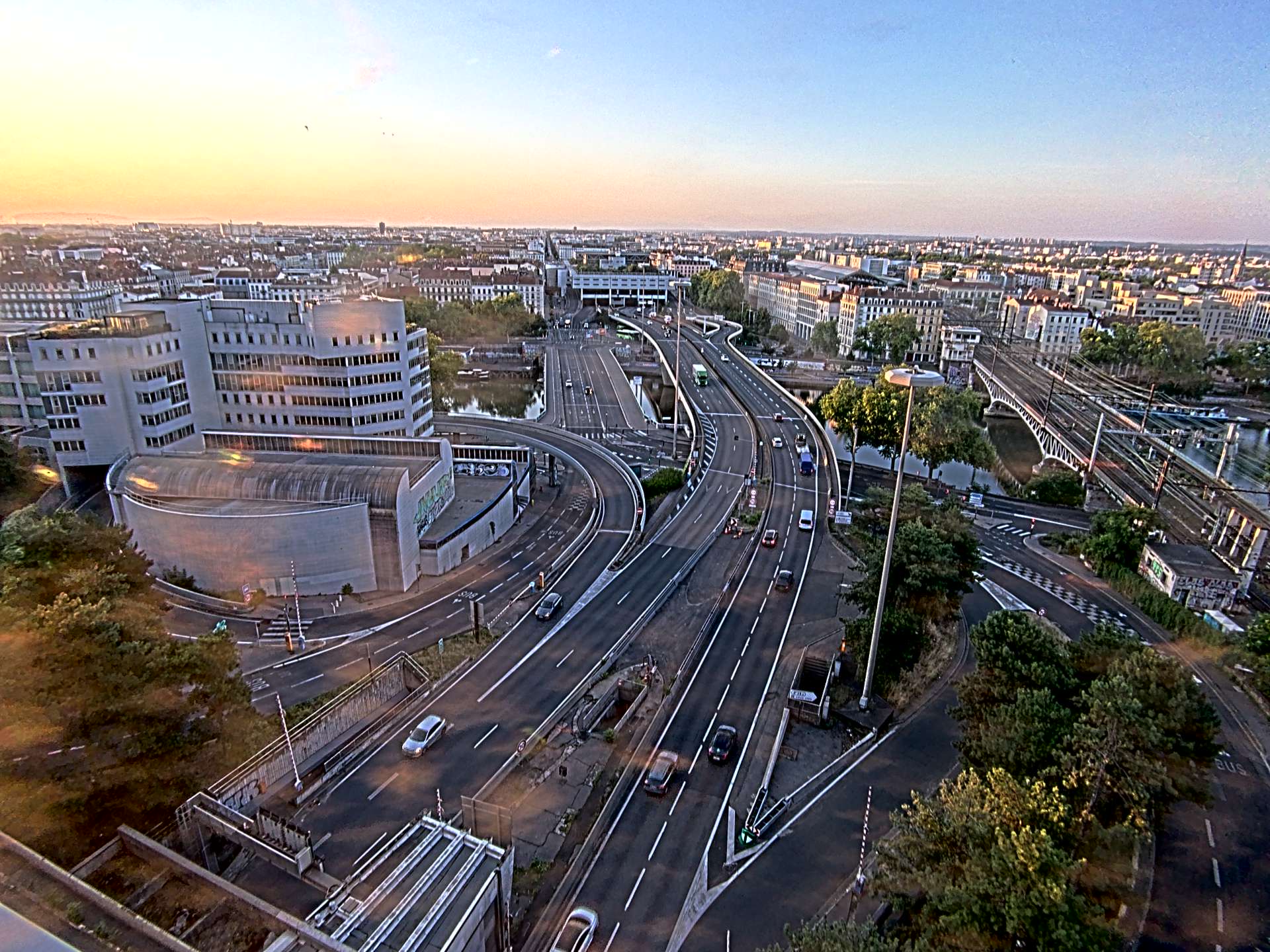 Caméra autoroute à Lyon Perrache à l'entrée Sud du Tunnel sous Fourvière, en direction de Marseille