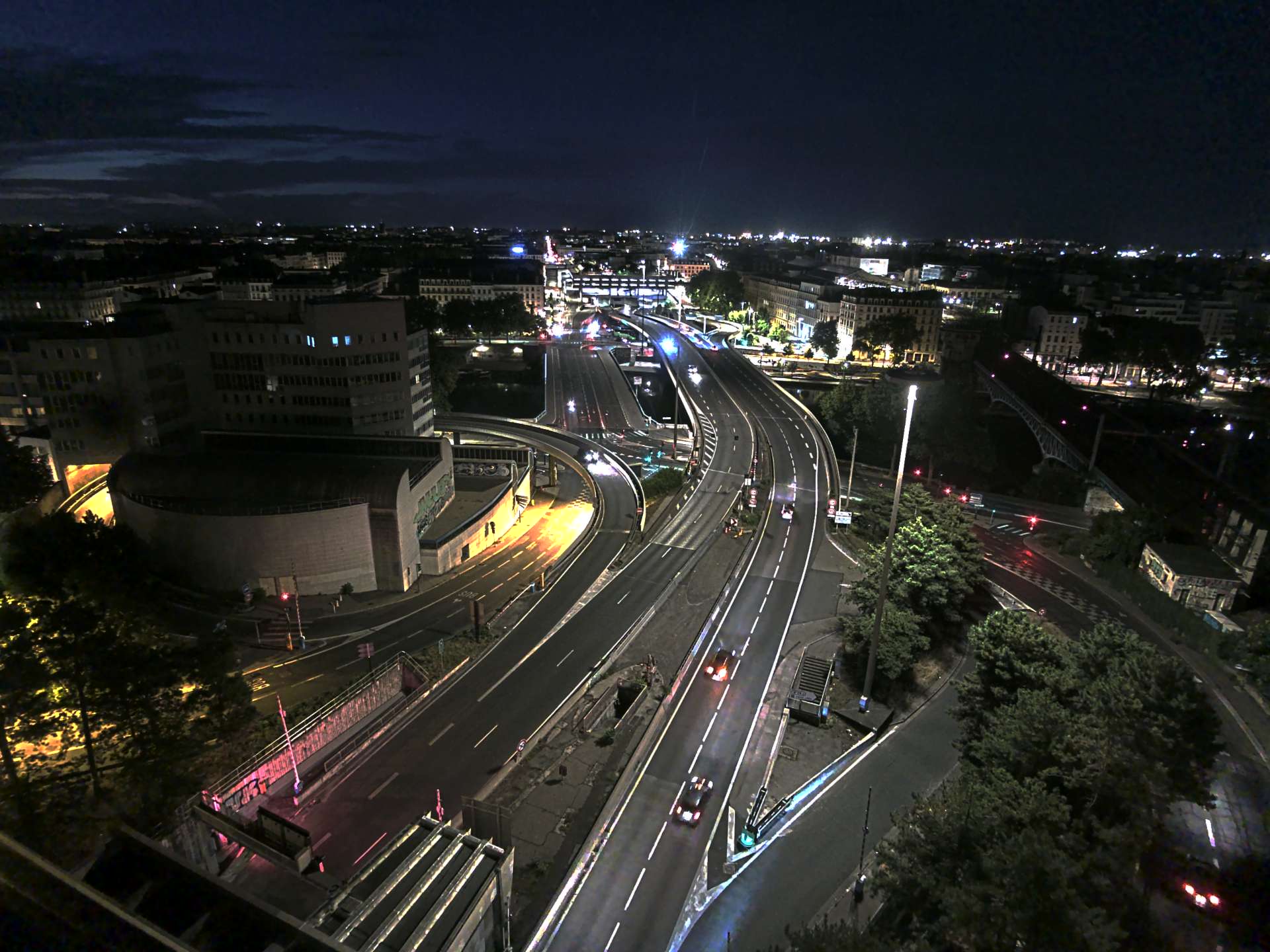 Caméra autoroute à Lyon Perrache à l'entrée Sud du Tunnel sous Fourvière, en direction de Marseille