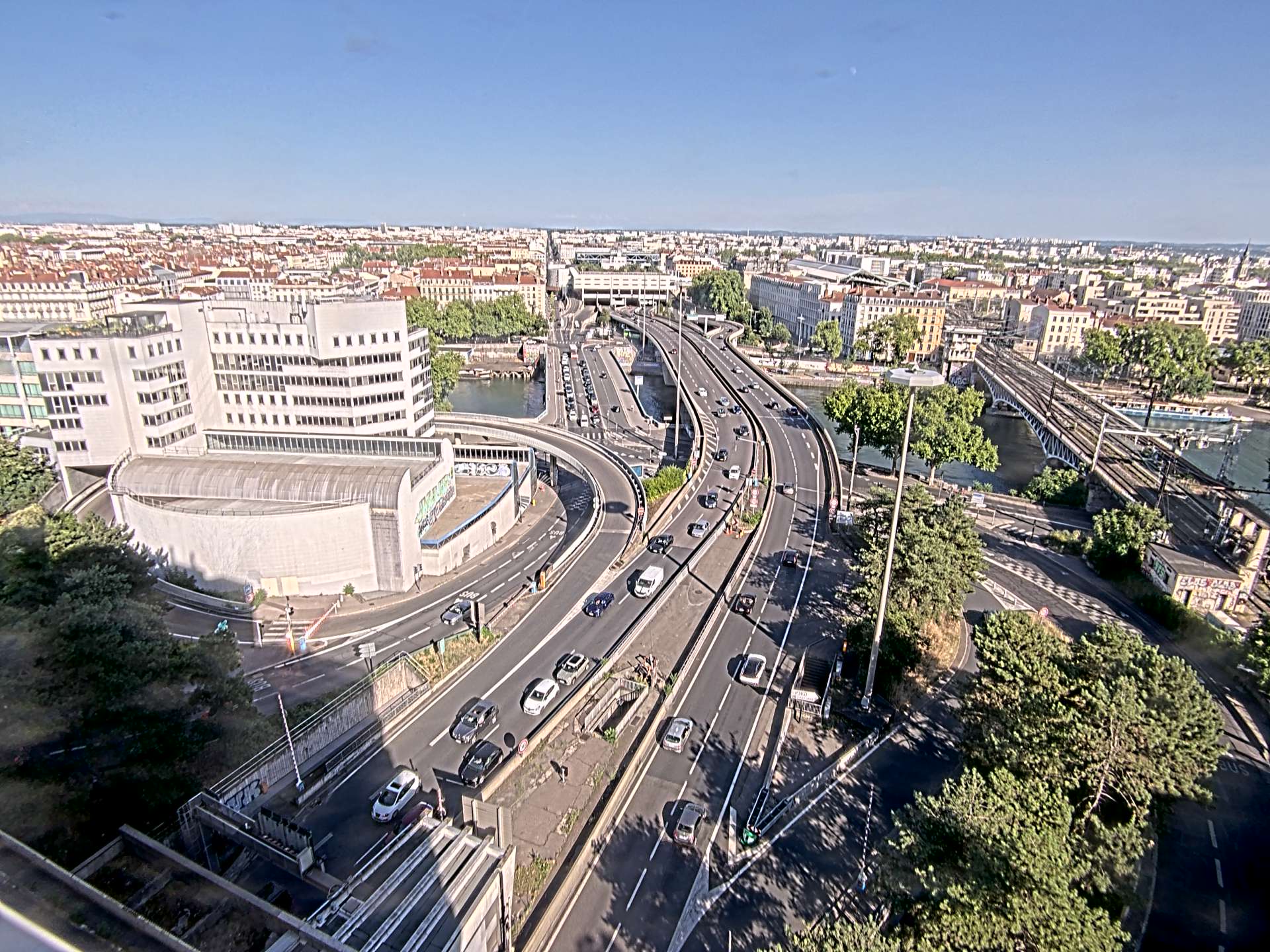 Caméra autoroute à Lyon Perrache à l'entrée Sud du Tunnel sous Fourvière, en direction de Marseille
