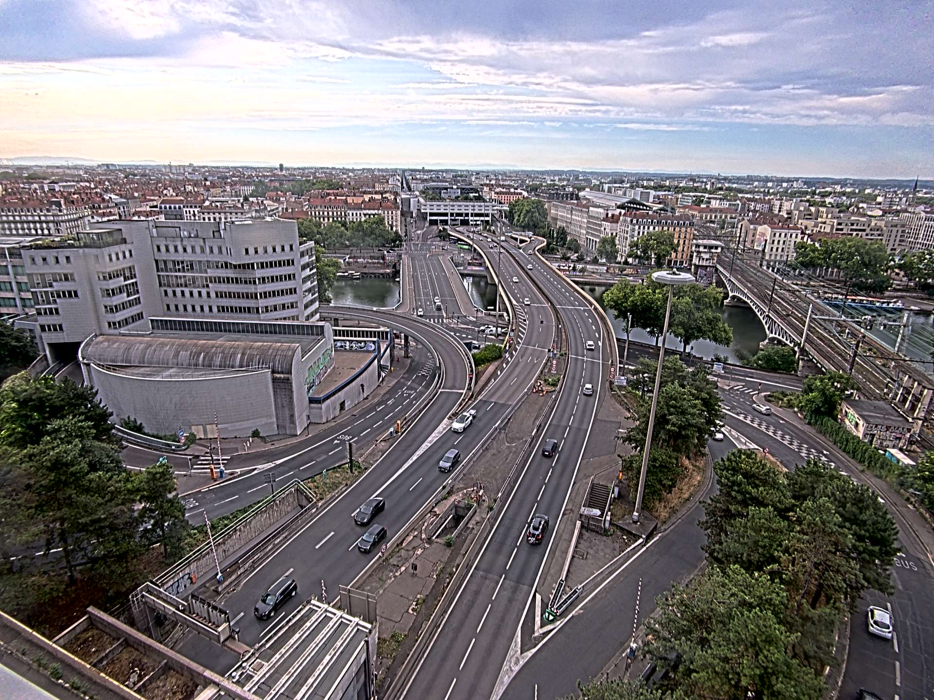Caméra autoroute à Lyon Perrache à l'entrée Sud du Tunnel sous Fourvière, en direction de Marseille