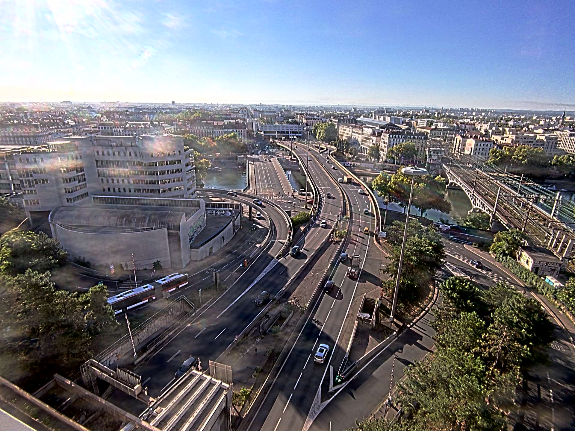 Caméra autoroute à Lyon Perrache à l'entrée Sud du Tunnel sous Fourvière, en direction de Marseille