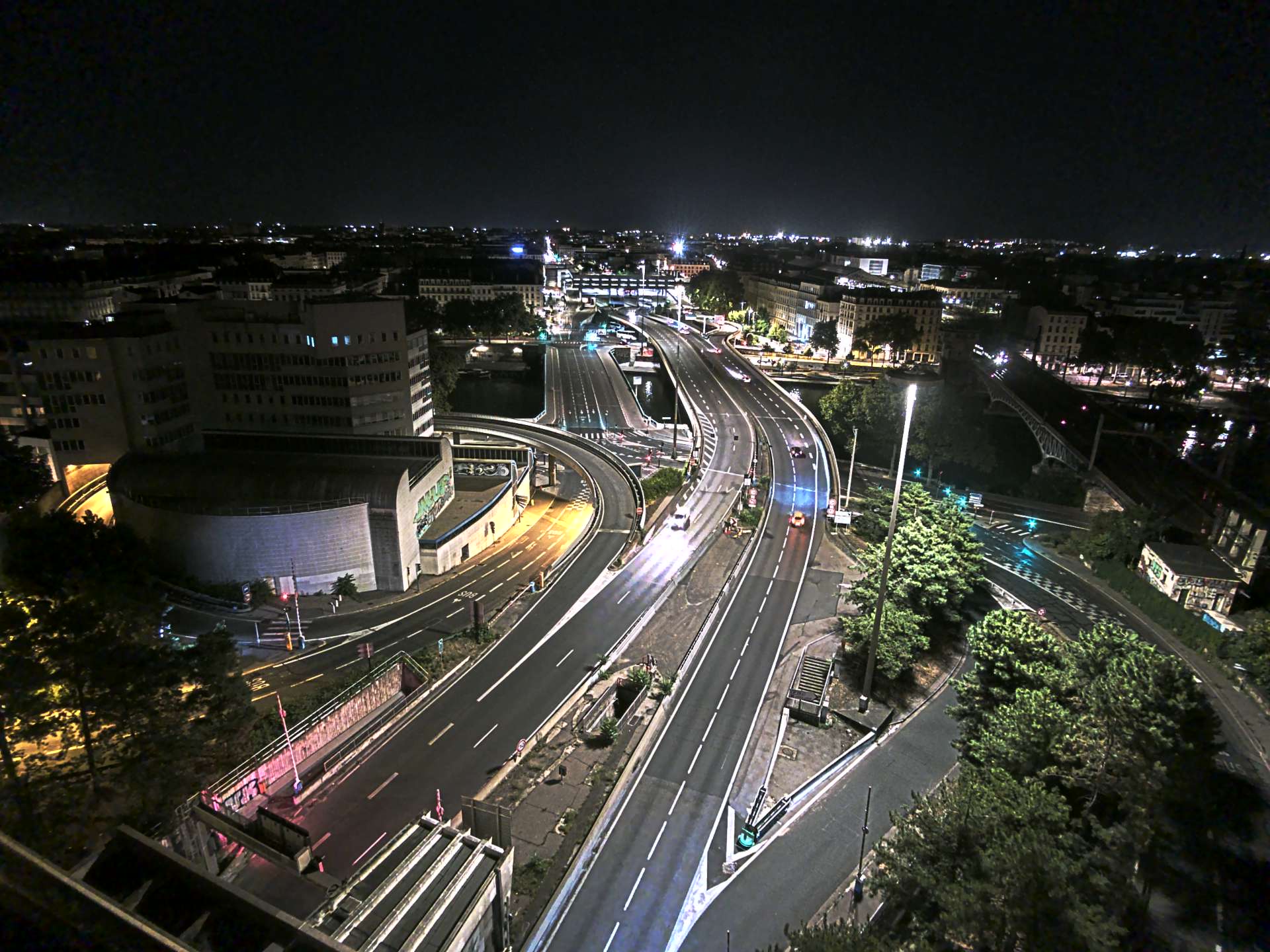 Caméra autoroute à Lyon Perrache à l'entrée Sud du Tunnel sous Fourvière, en direction de Marseille
