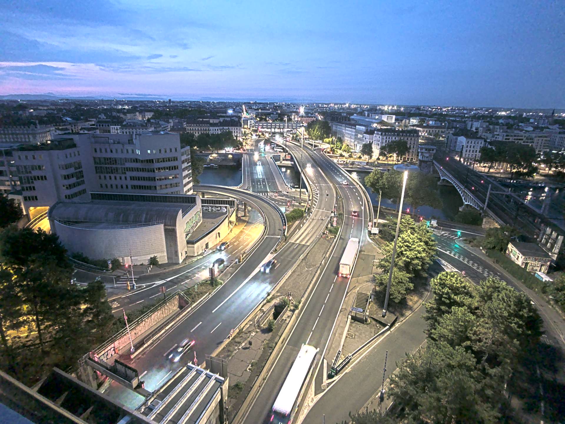 Caméra autoroute à Lyon Perrache à l'entrée Sud du Tunnel sous Fourvière, en direction de Marseille
