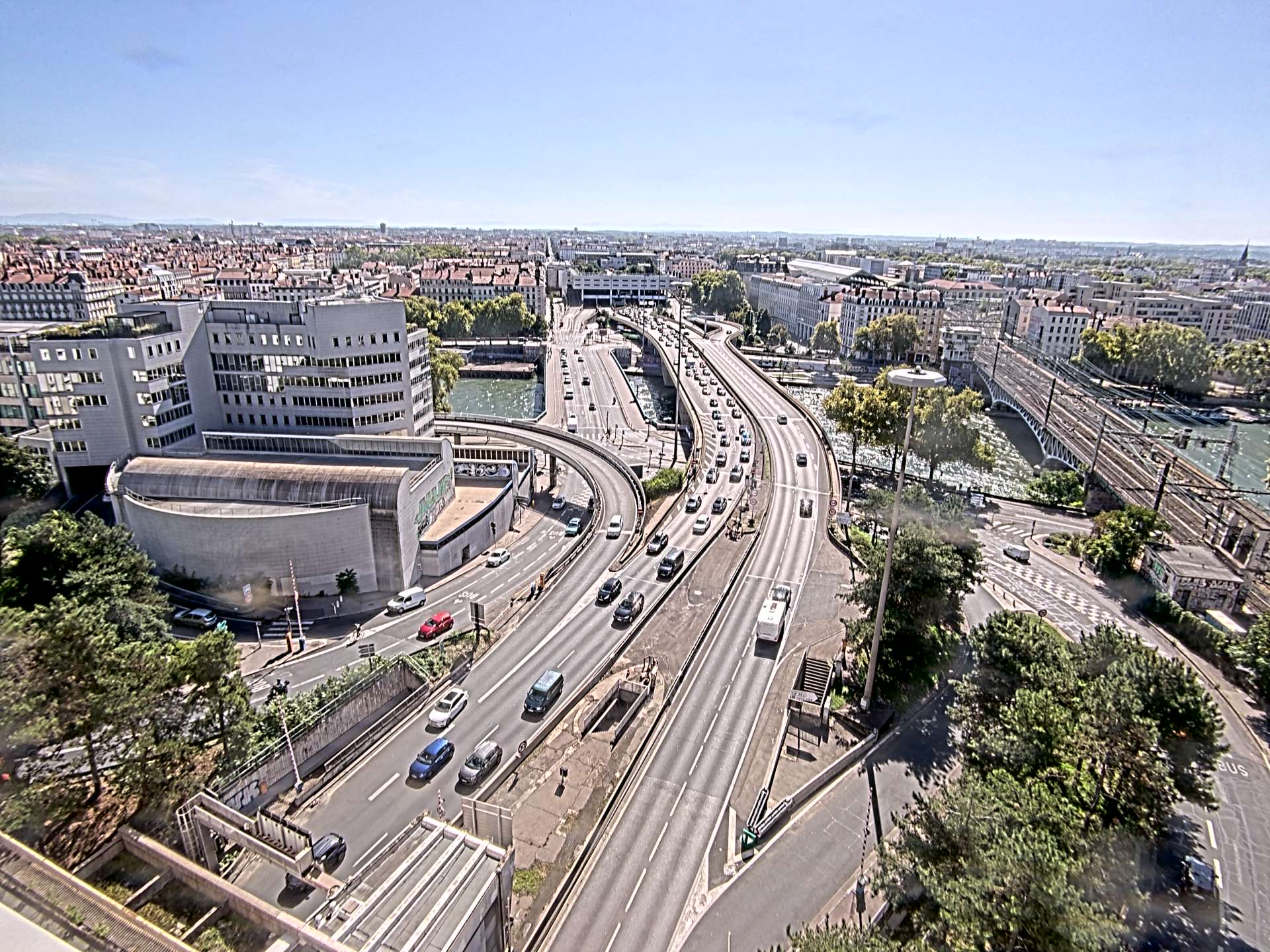Caméra autoroute à Lyon Perrache à l'entrée Sud du Tunnel sous Fourvière, en direction de Marseille
