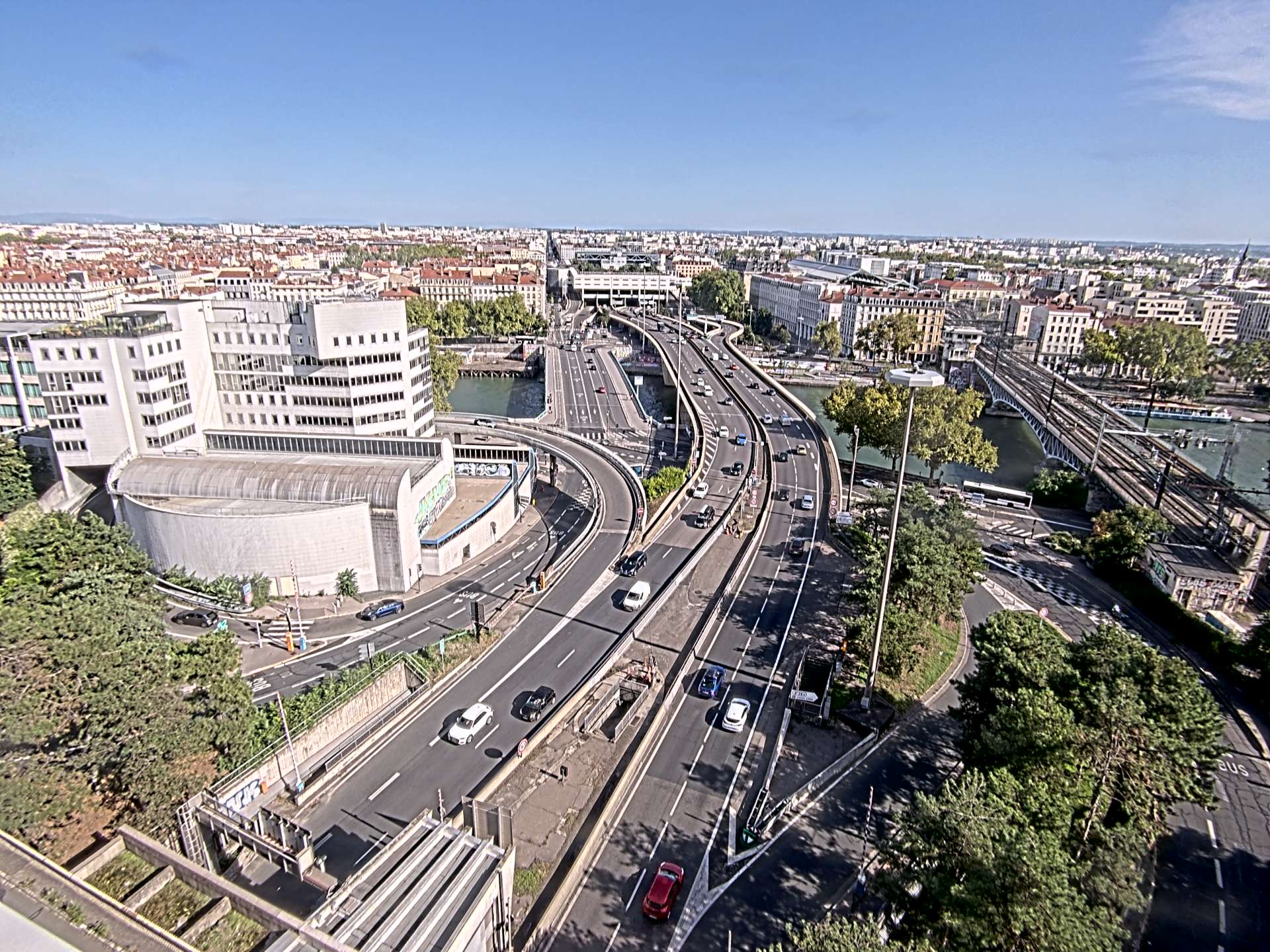 Caméra autoroute à Lyon Perrache à l'entrée Sud du Tunnel sous Fourvière, en direction de Marseille