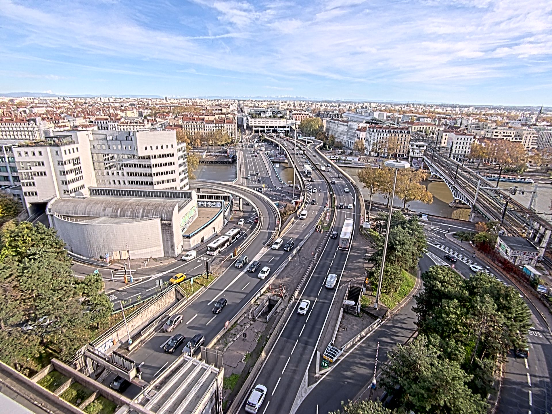 <h2>Caméra autoroute à Lyon Perrache à l'entrée Sud du Tunnel sous Fourvière, en direction de Marseille</h2>