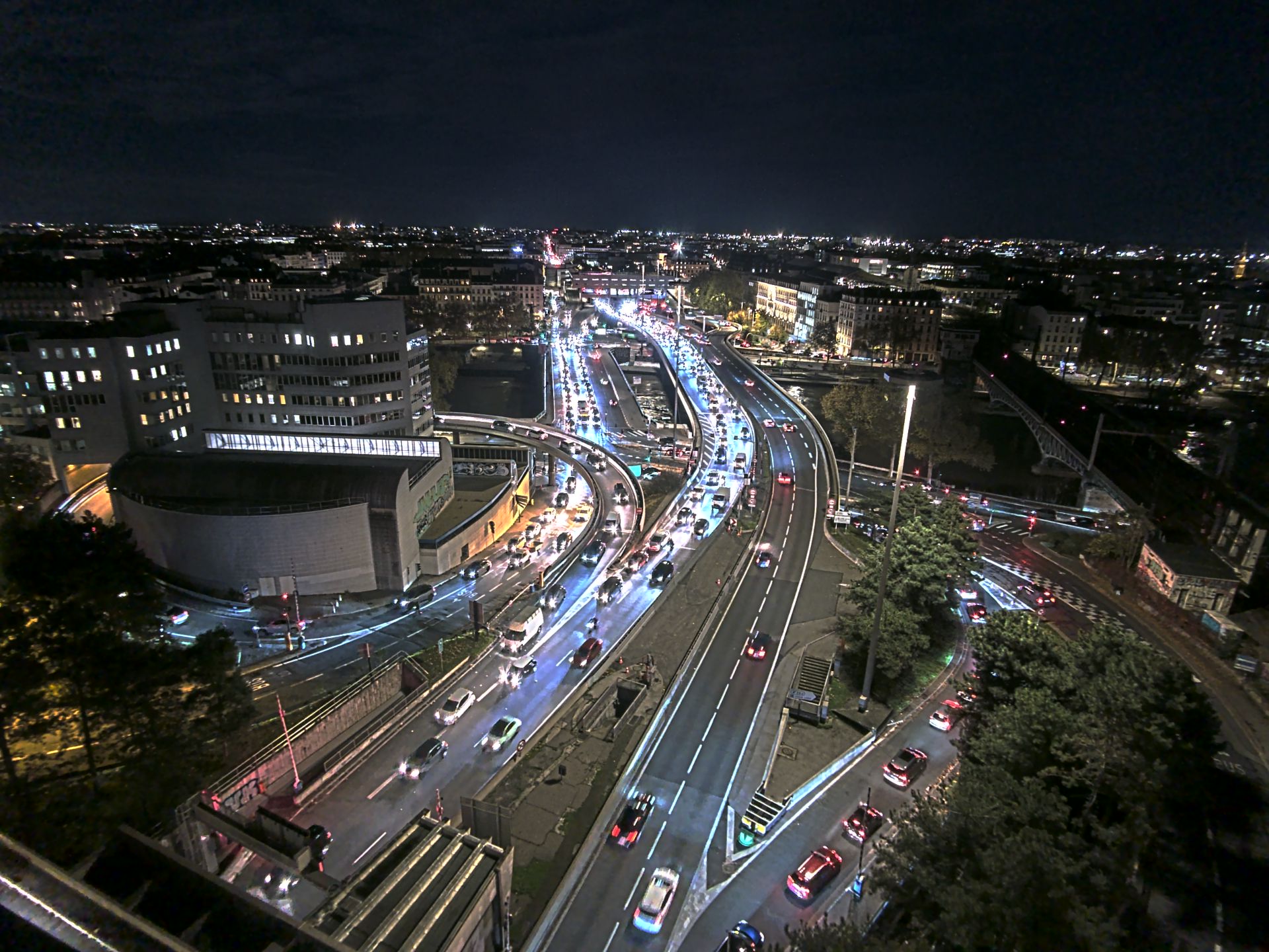 Caméra autoroute à Lyon Perrache à l'entrée Sud du Tunnel sous Fourvière, en direction de Marseille