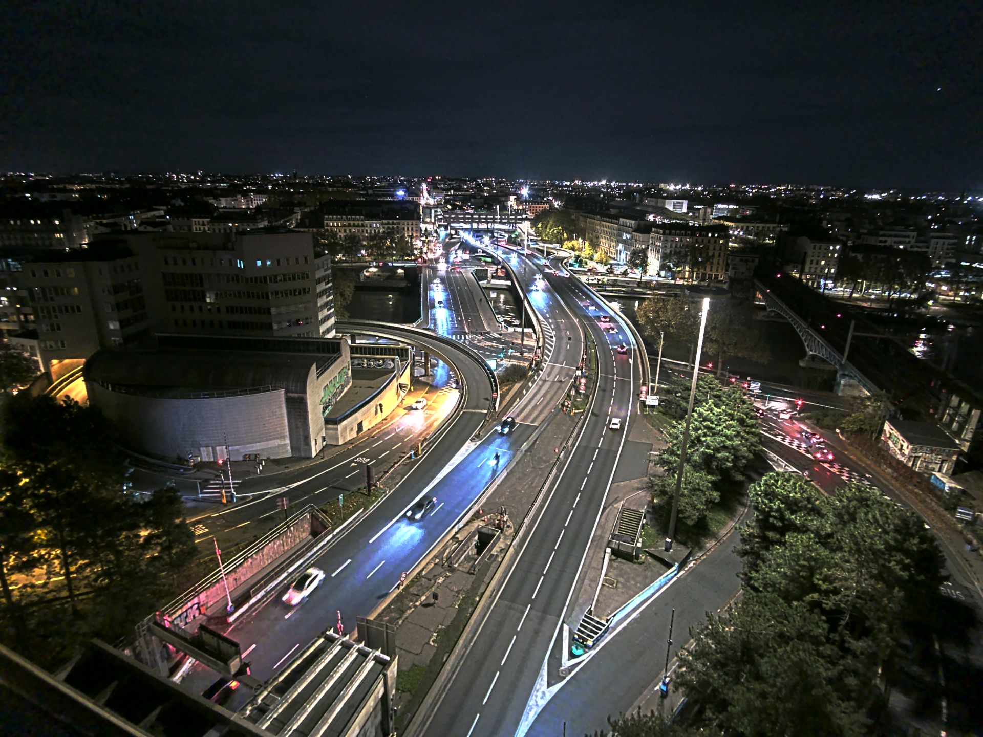 Caméra autoroute à Lyon Perrache à l'entrée Sud du Tunnel sous Fourvière, en direction de Marseille