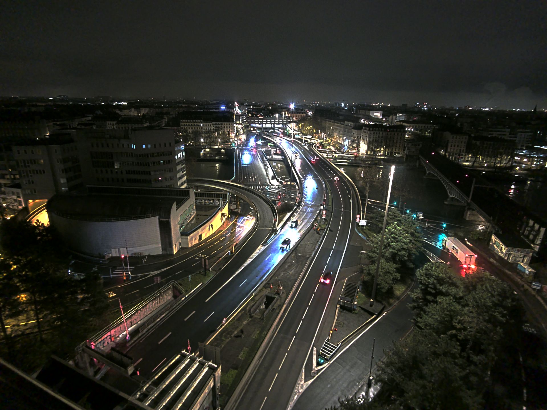 Caméra autoroute à Lyon Perrache à l'entrée Sud du Tunnel sous Fourvière, en direction de Marseille