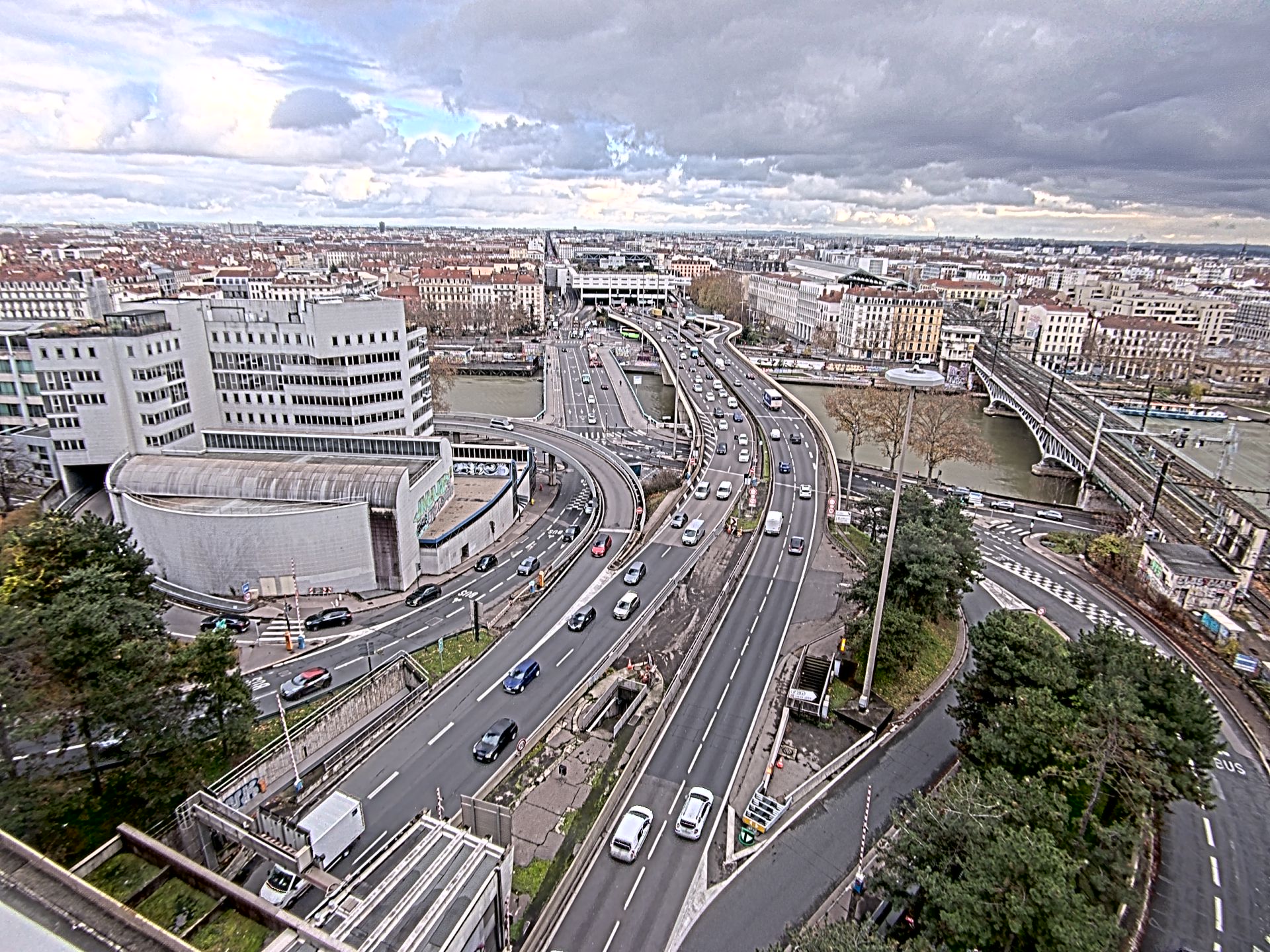 Caméra autoroute à Lyon Perrache à l'entrée Sud du Tunnel sous Fourvière, en direction de Marseille