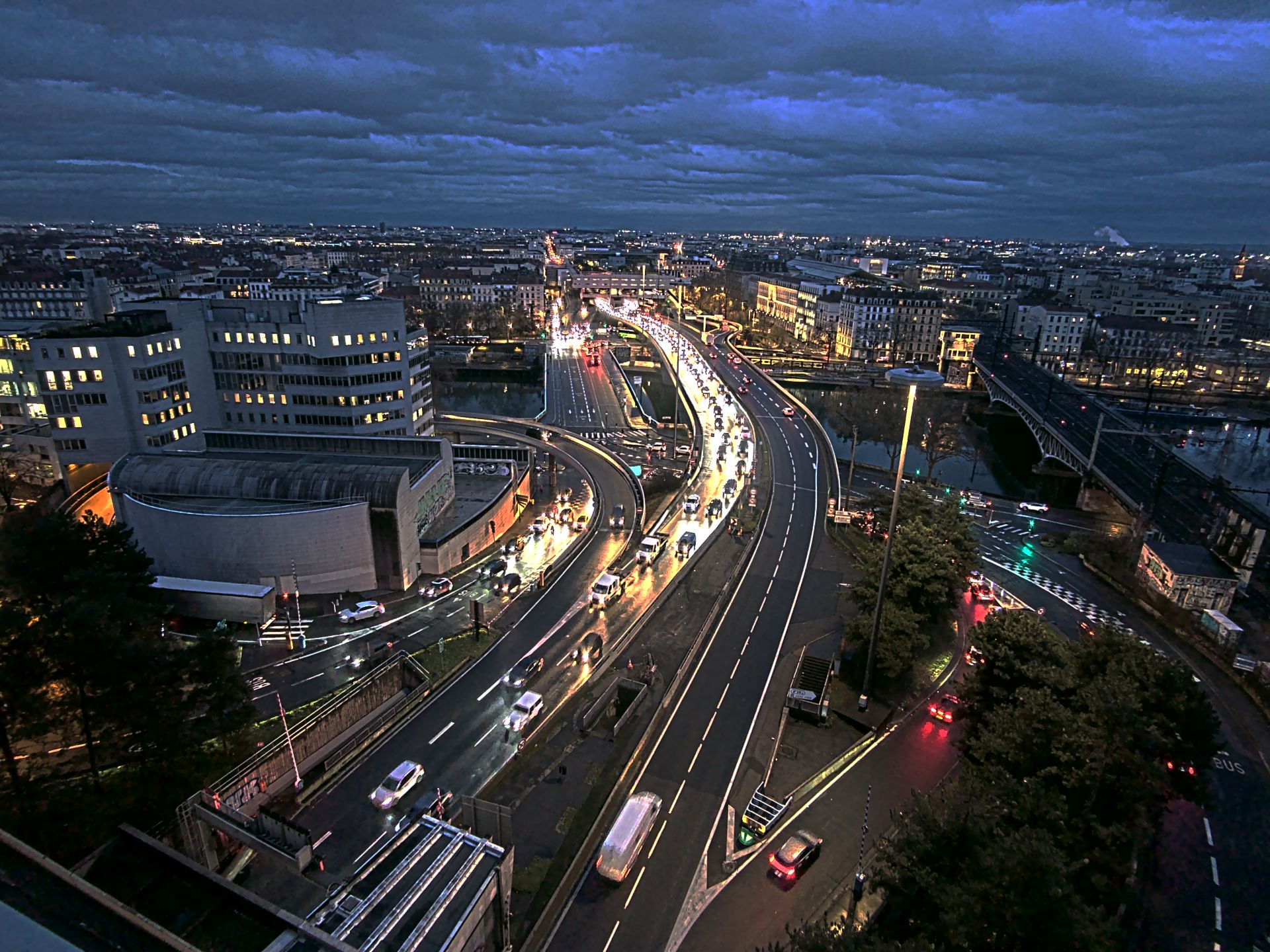 Caméra autoroute à Lyon Perrache à l'entrée Sud du Tunnel sous Fourvière, en direction de Marseille