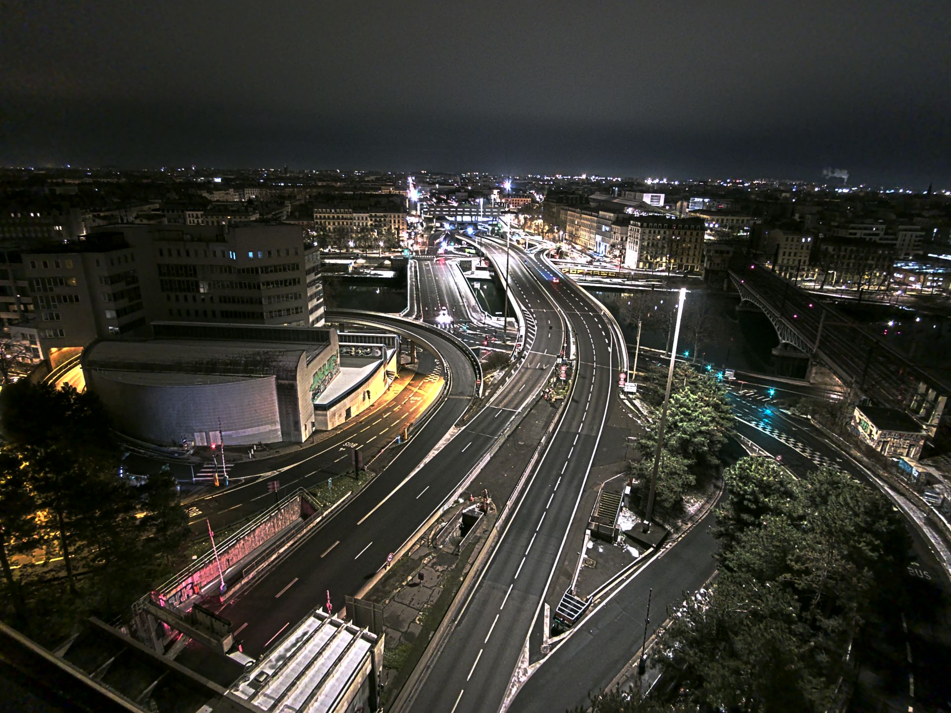Caméra autoroute à Lyon Perrache à l'entrée Sud du Tunnel sous Fourvière, en direction de Marseille