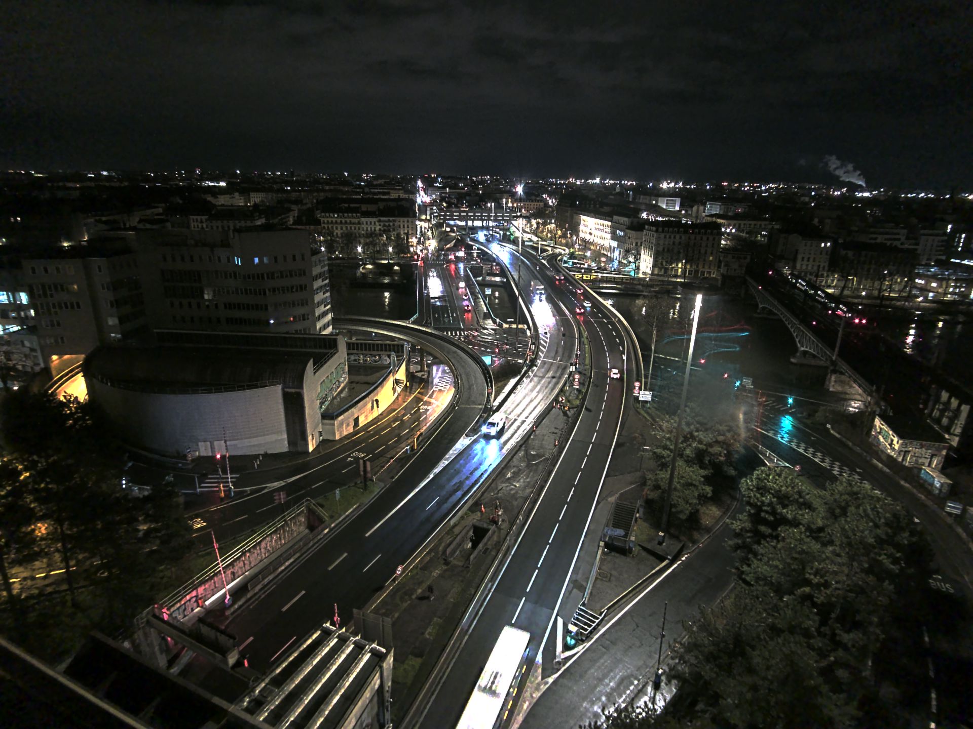 Caméra autoroute à Lyon Perrache à l'entrée Sud du Tunnel sous Fourvière, en direction de Marseille