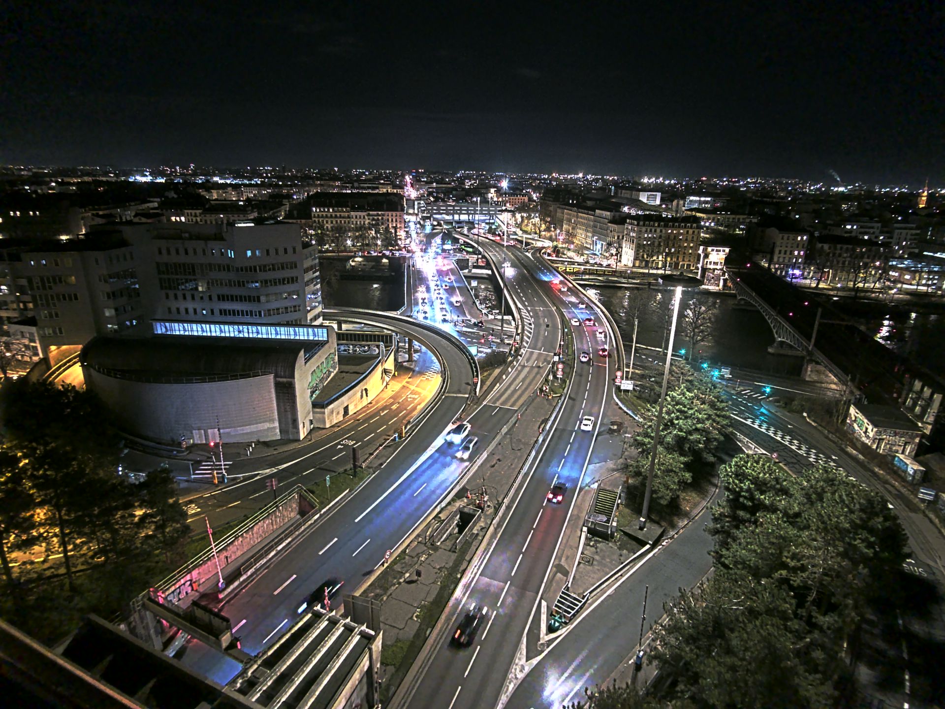 Caméra autoroute à Lyon Perrache à l'entrée Sud du Tunnel sous Fourvière, en direction de Marseille