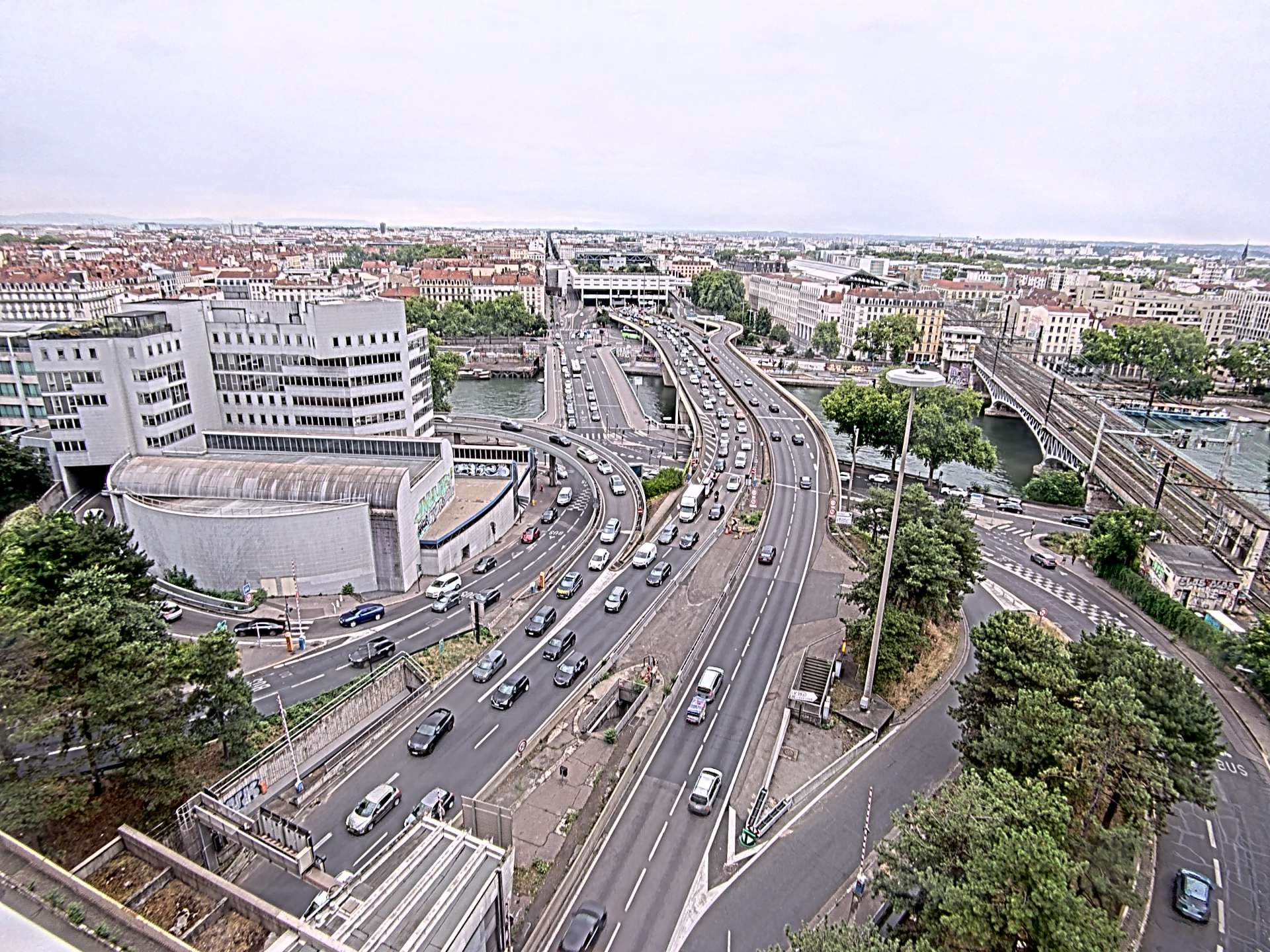 Caméra autoroute à Lyon Perrache à l'entrée Sud du Tunnel sous Fourvière, en direction de Marseille