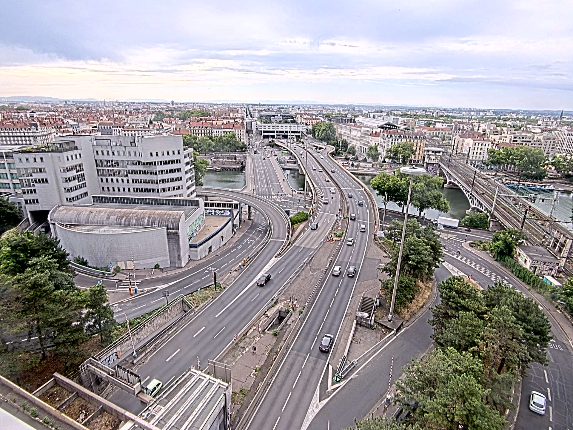 Caméra autoroute à Lyon Perrache à l'entrée Sud du Tunnel sous Fourvière, en direction de Marseille