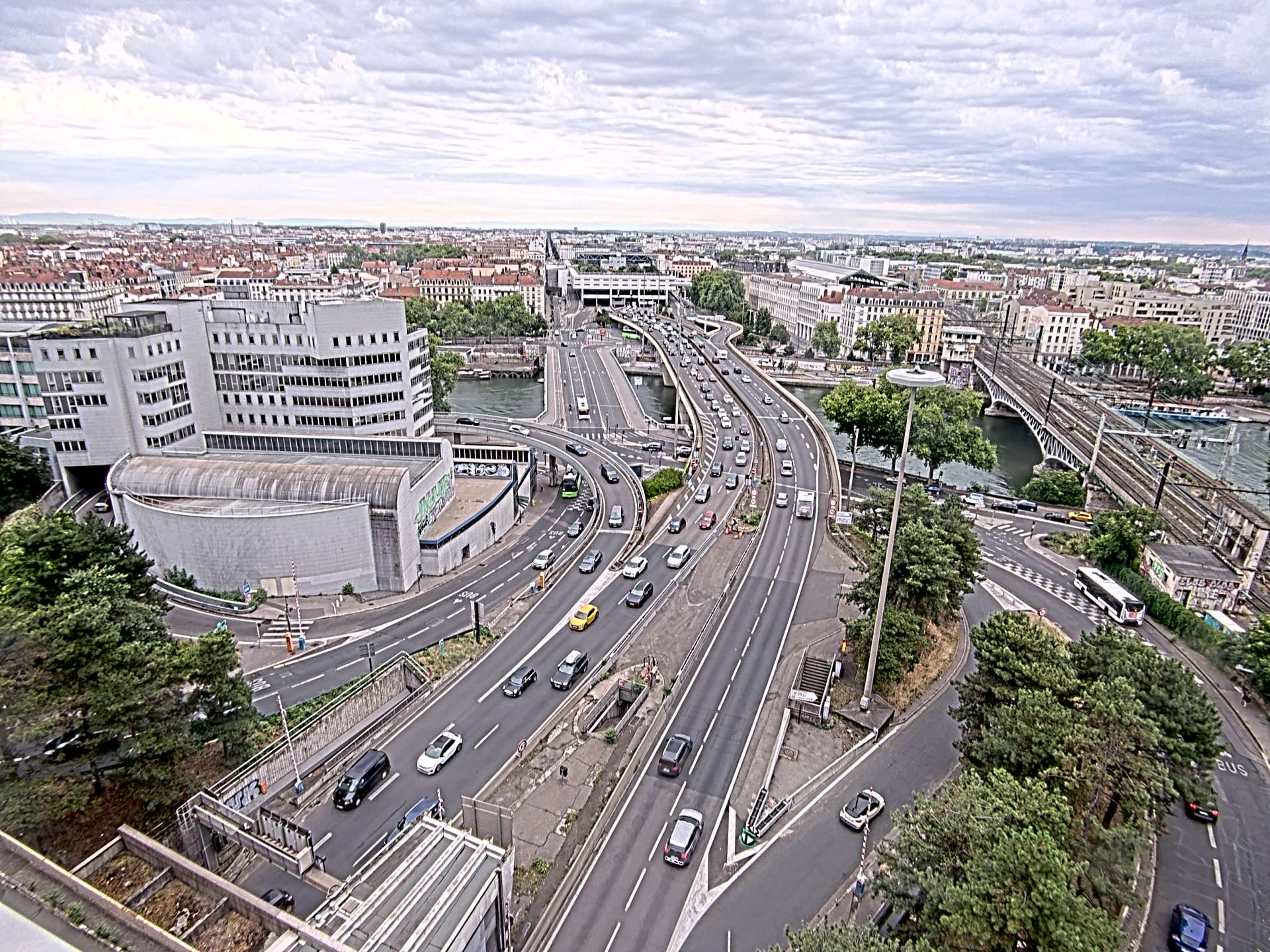 Caméra autoroute à Lyon Perrache à l'entrée Sud du Tunnel sous Fourvière, en direction de Marseille