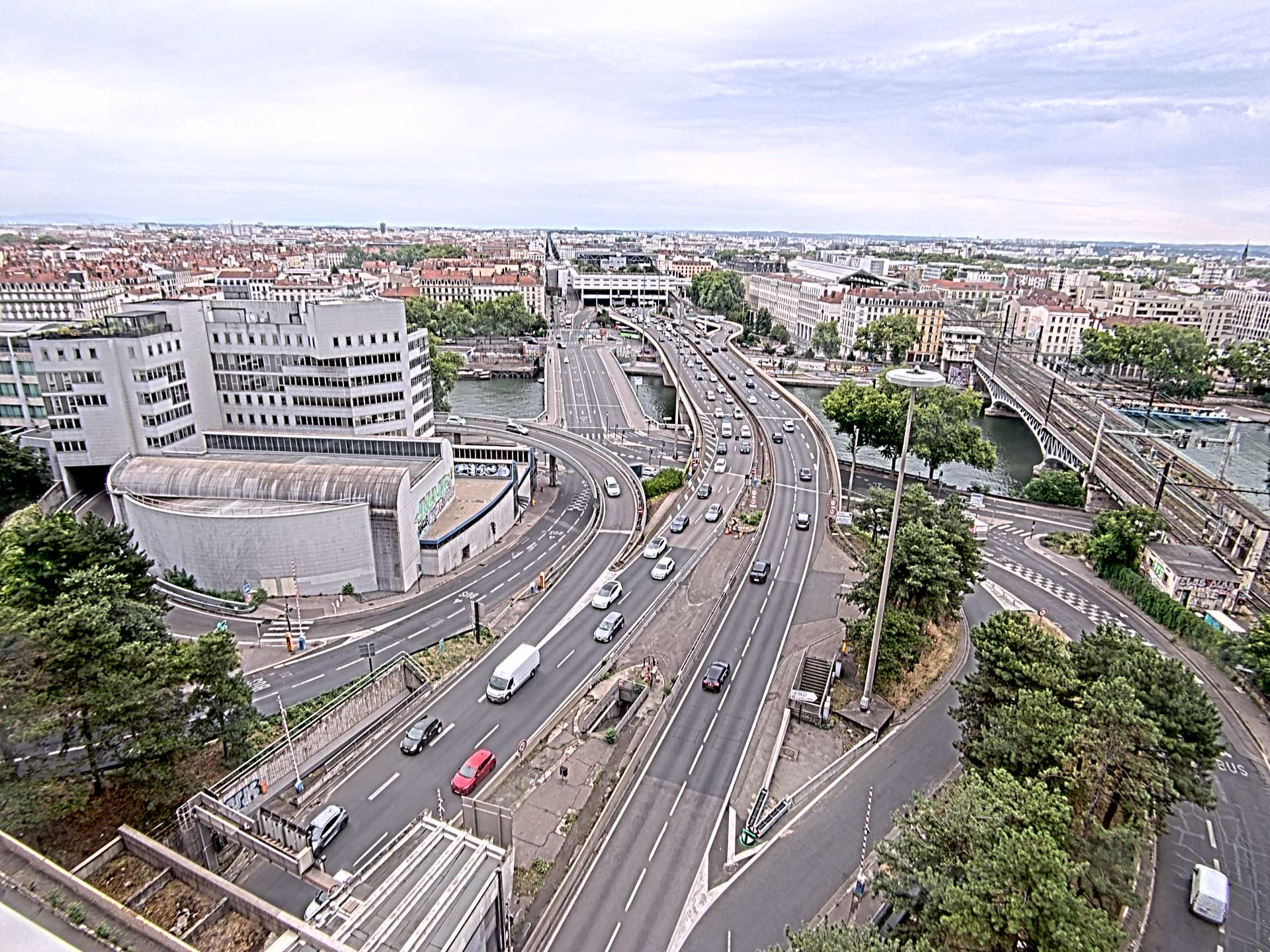 Caméra autoroute à Lyon Perrache à l'entrée Sud du Tunnel sous Fourvière, en direction de Marseille