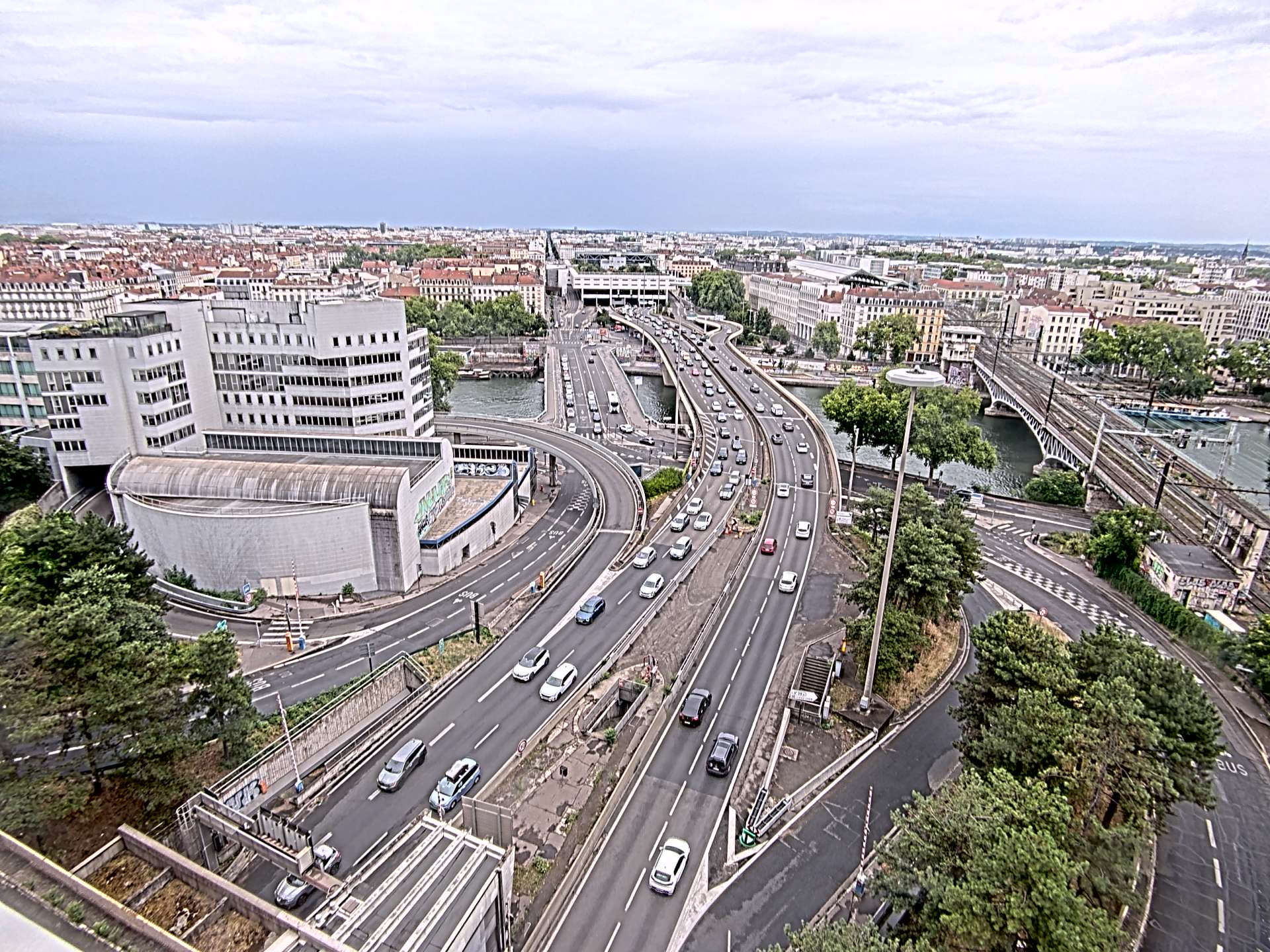 Caméra autoroute à Lyon Perrache à l'entrée Sud du Tunnel sous Fourvière, en direction de Marseille