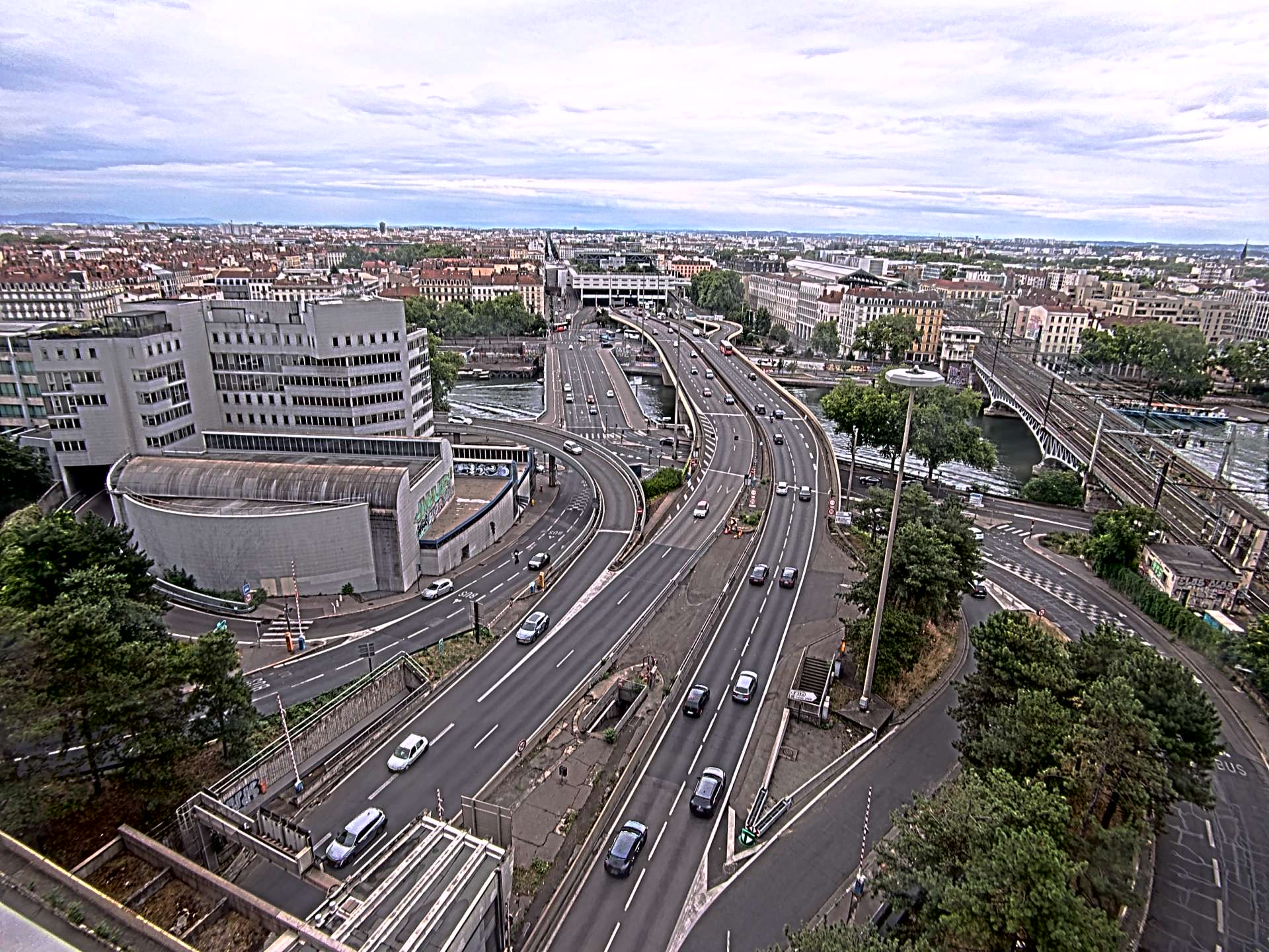 Caméra autoroute à Lyon Perrache à l'entrée Sud du Tunnel sous Fourvière, en direction de Marseille
