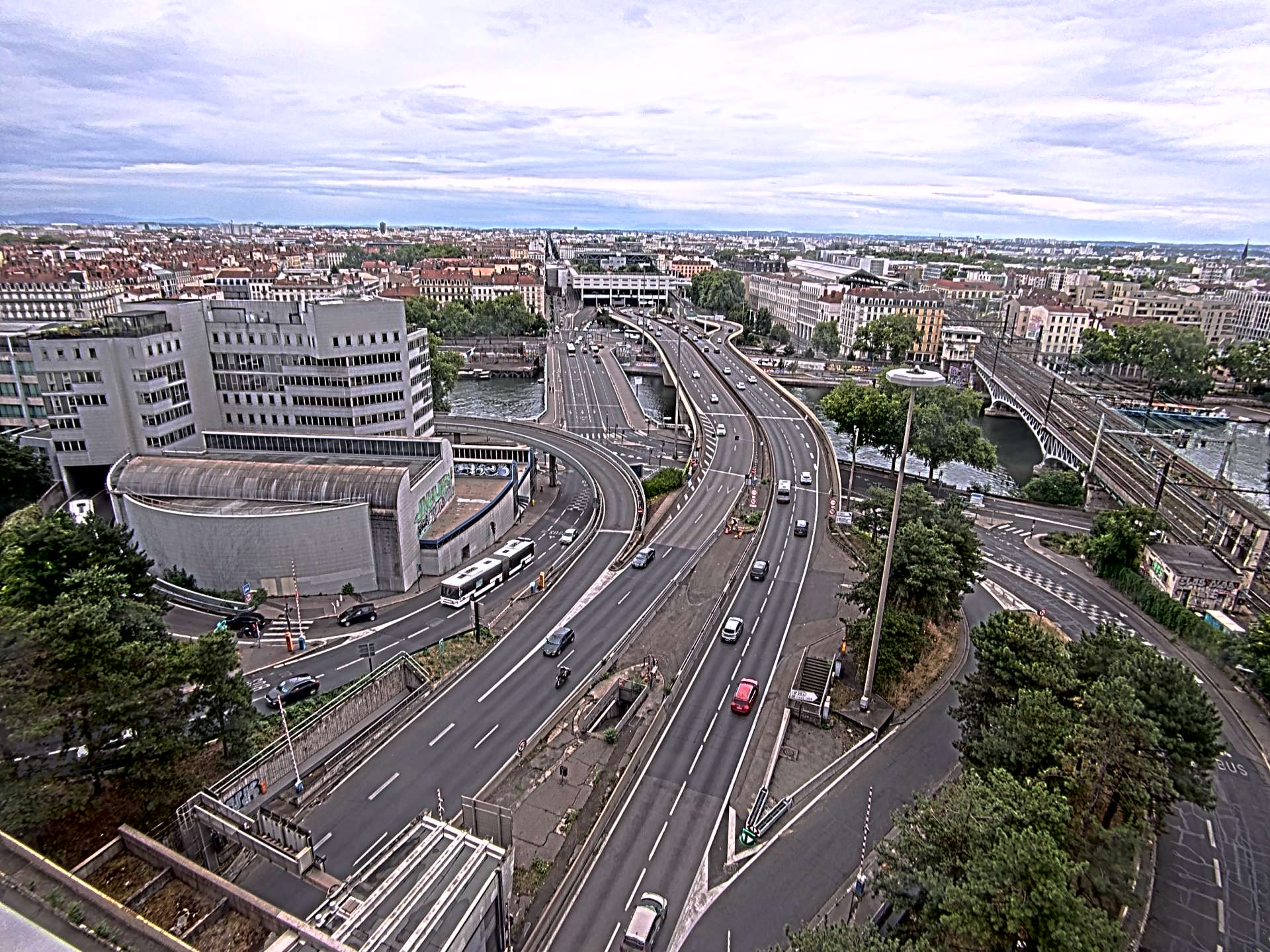 Caméra autoroute à Lyon Perrache à l'entrée Sud du Tunnel sous Fourvière, en direction de Marseille