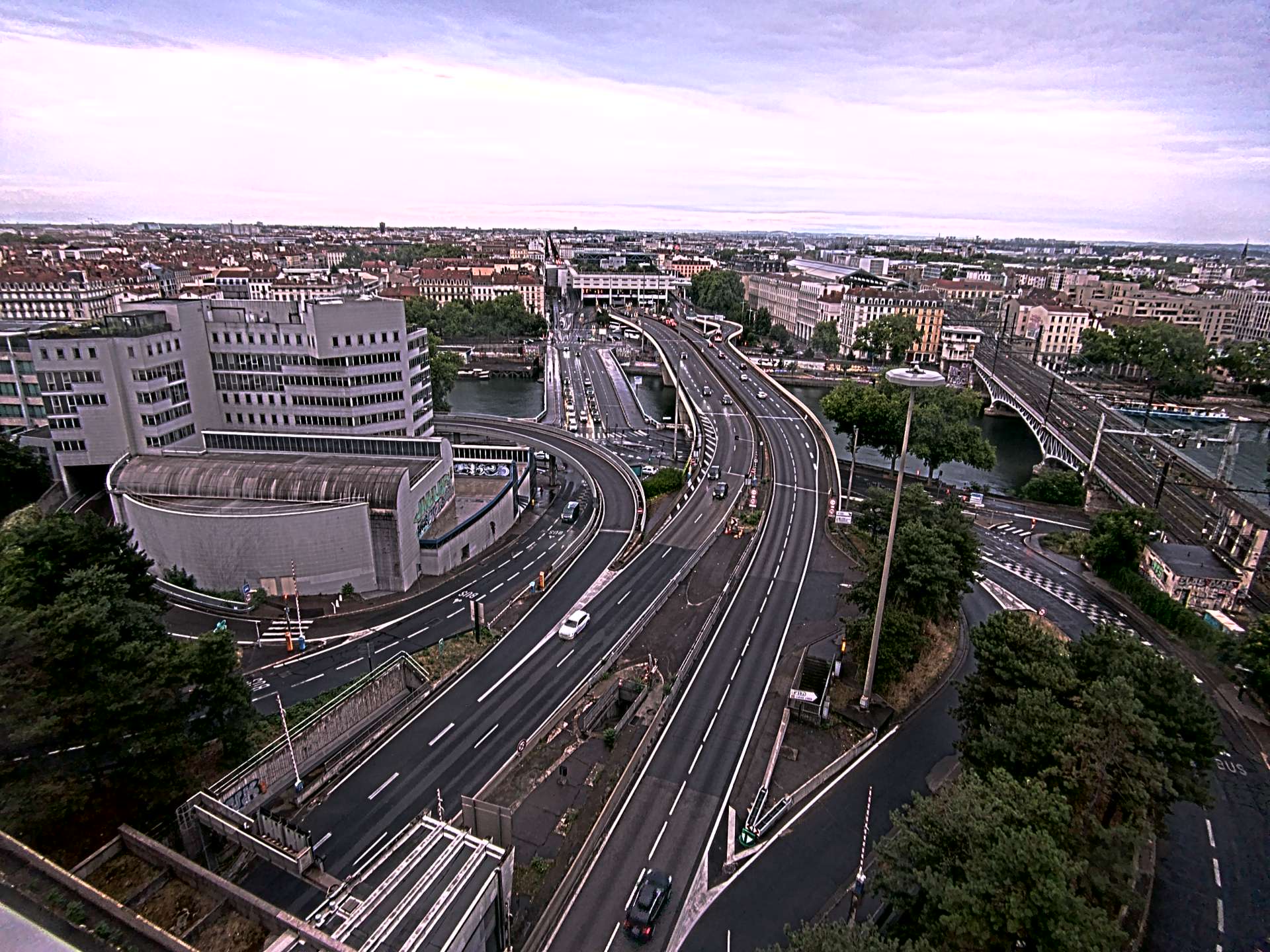 Caméra autoroute à Lyon Perrache à l'entrée Sud du Tunnel sous Fourvière, en direction de Marseille