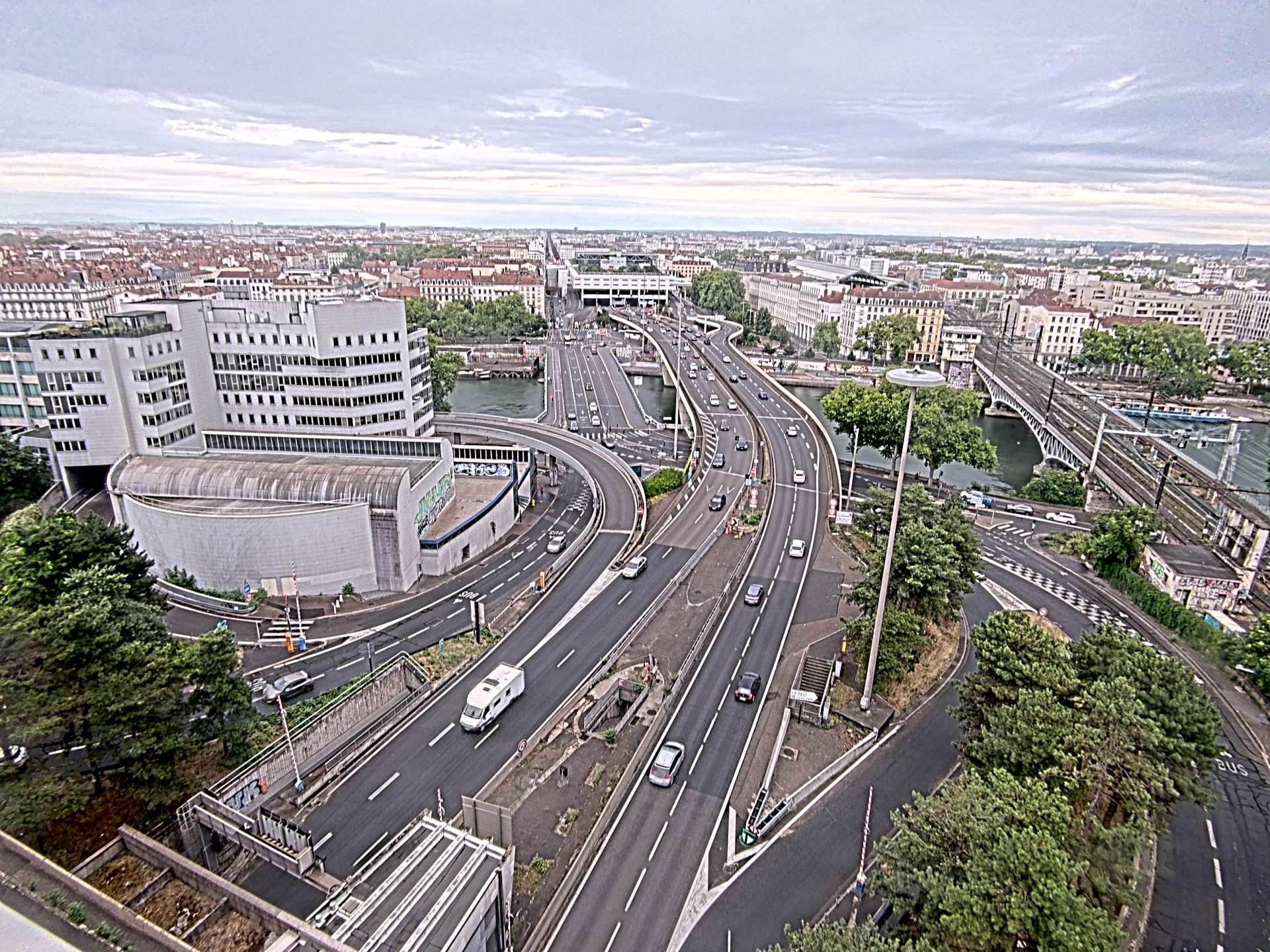 Caméra autoroute à Lyon Perrache à l'entrée Sud du Tunnel sous Fourvière, en direction de Marseille