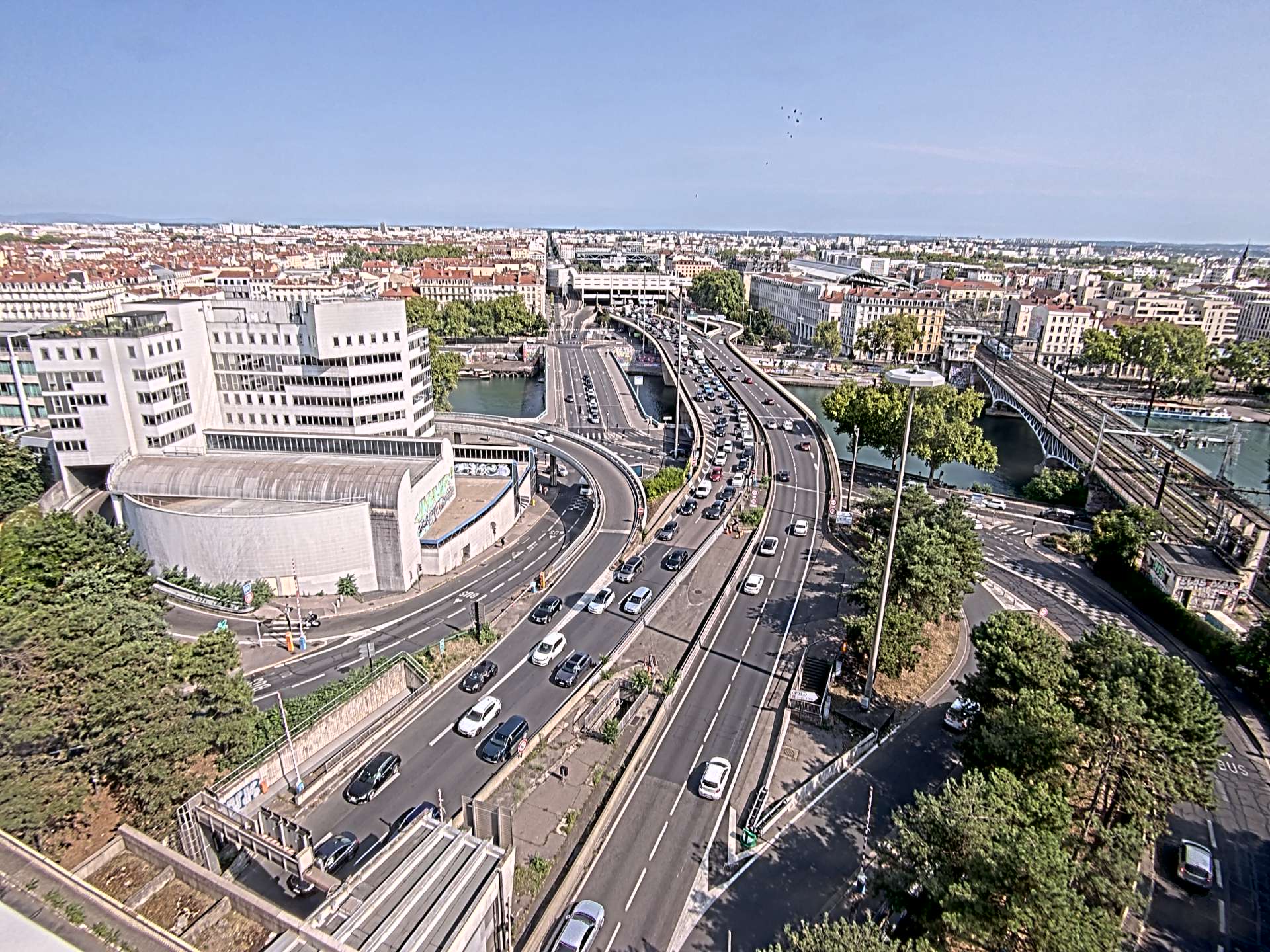 Caméra autoroute à Lyon Perrache à l'entrée Sud du Tunnel sous Fourvière, en direction de Marseille