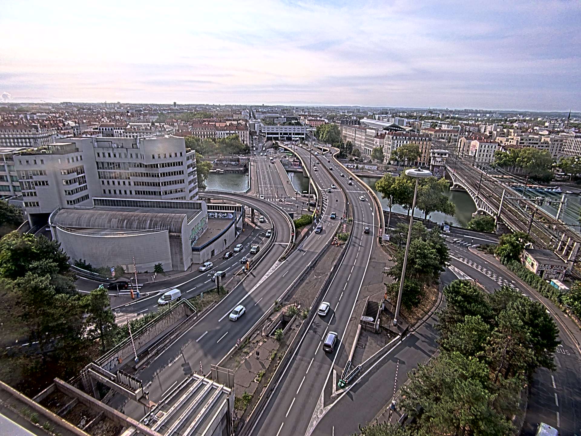 Caméra autoroute à Lyon Perrache à l'entrée Sud du Tunnel sous Fourvière, en direction de Marseille