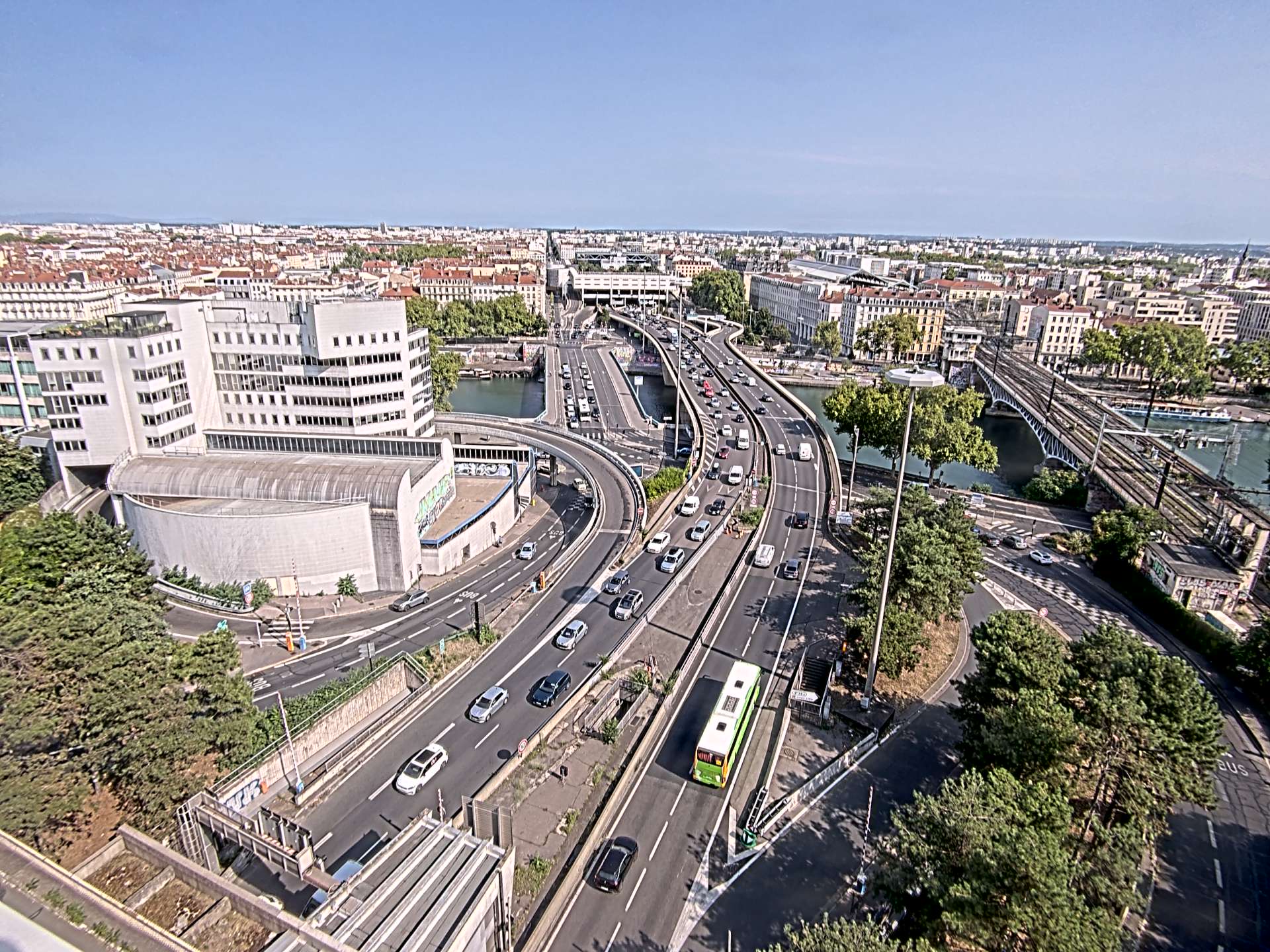 Caméra autoroute à Lyon Perrache à l'entrée Sud du Tunnel sous Fourvière, en direction de Marseille