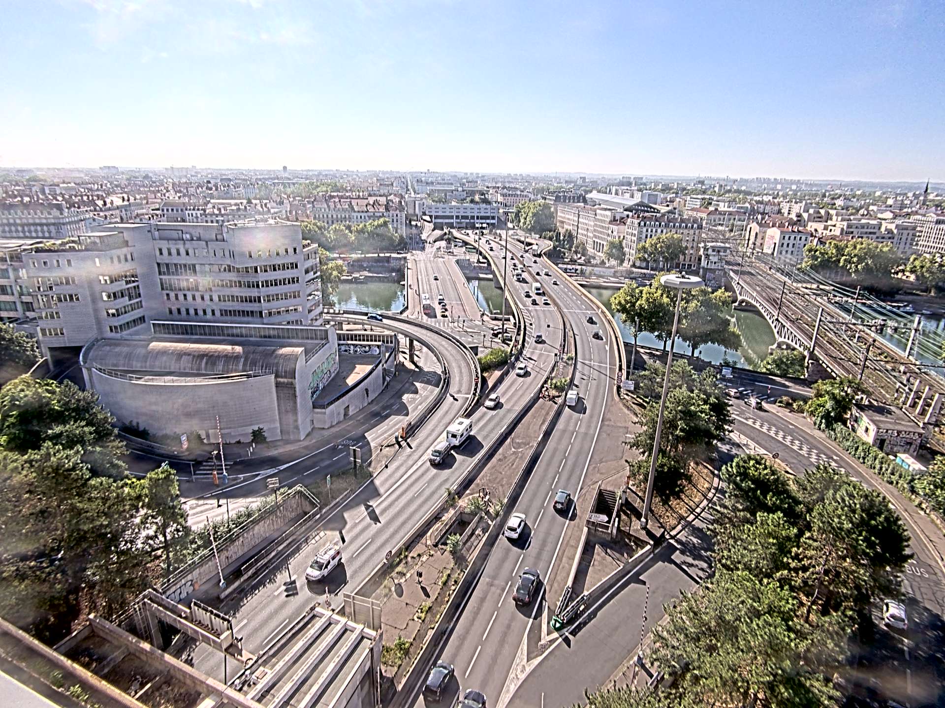 Caméra autoroute à Lyon Perrache à l'entrée Sud du Tunnel sous Fourvière, en direction de Marseille