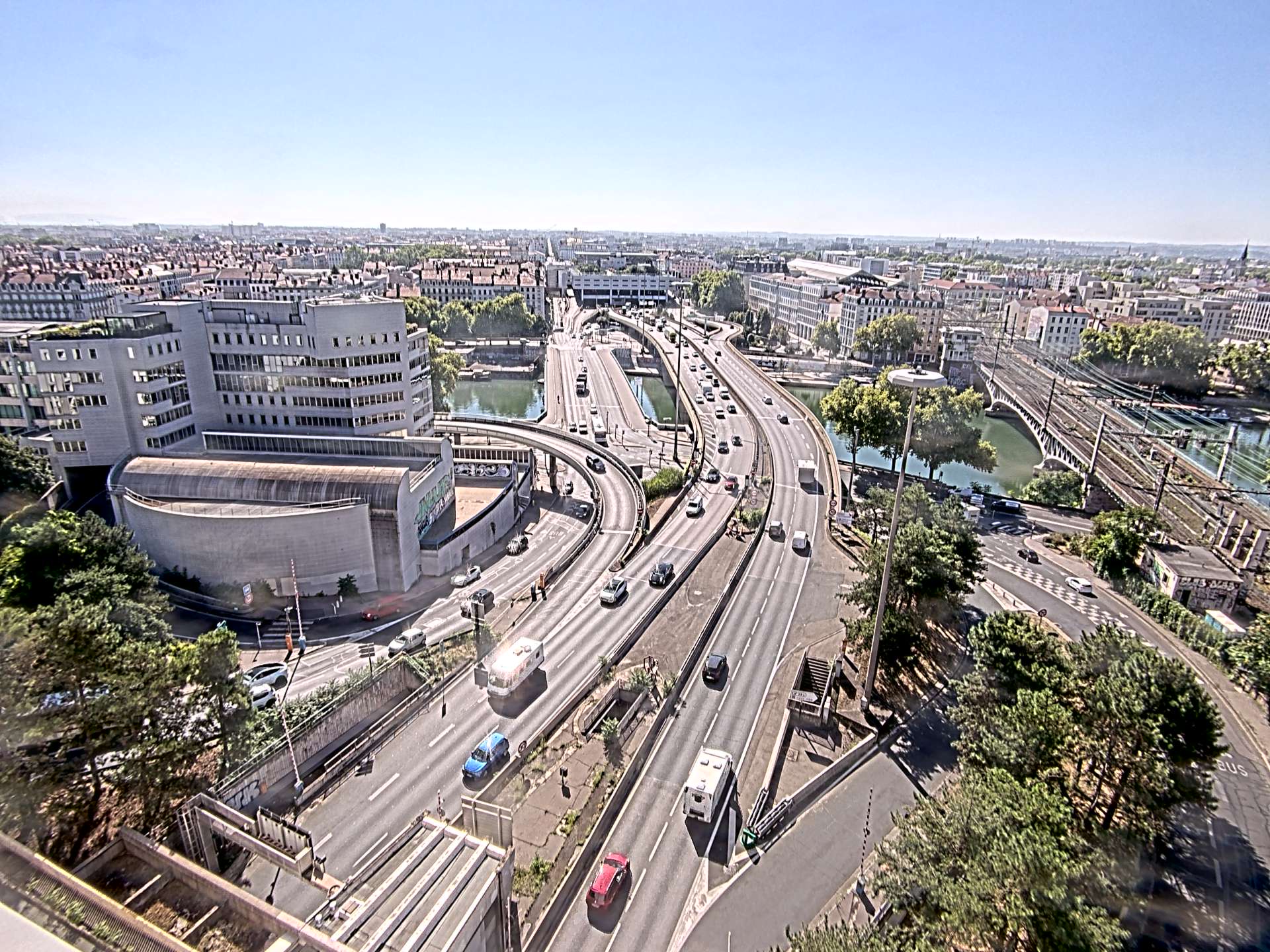 Caméra autoroute à Lyon Perrache à l'entrée Sud du Tunnel sous Fourvière, en direction de Marseille